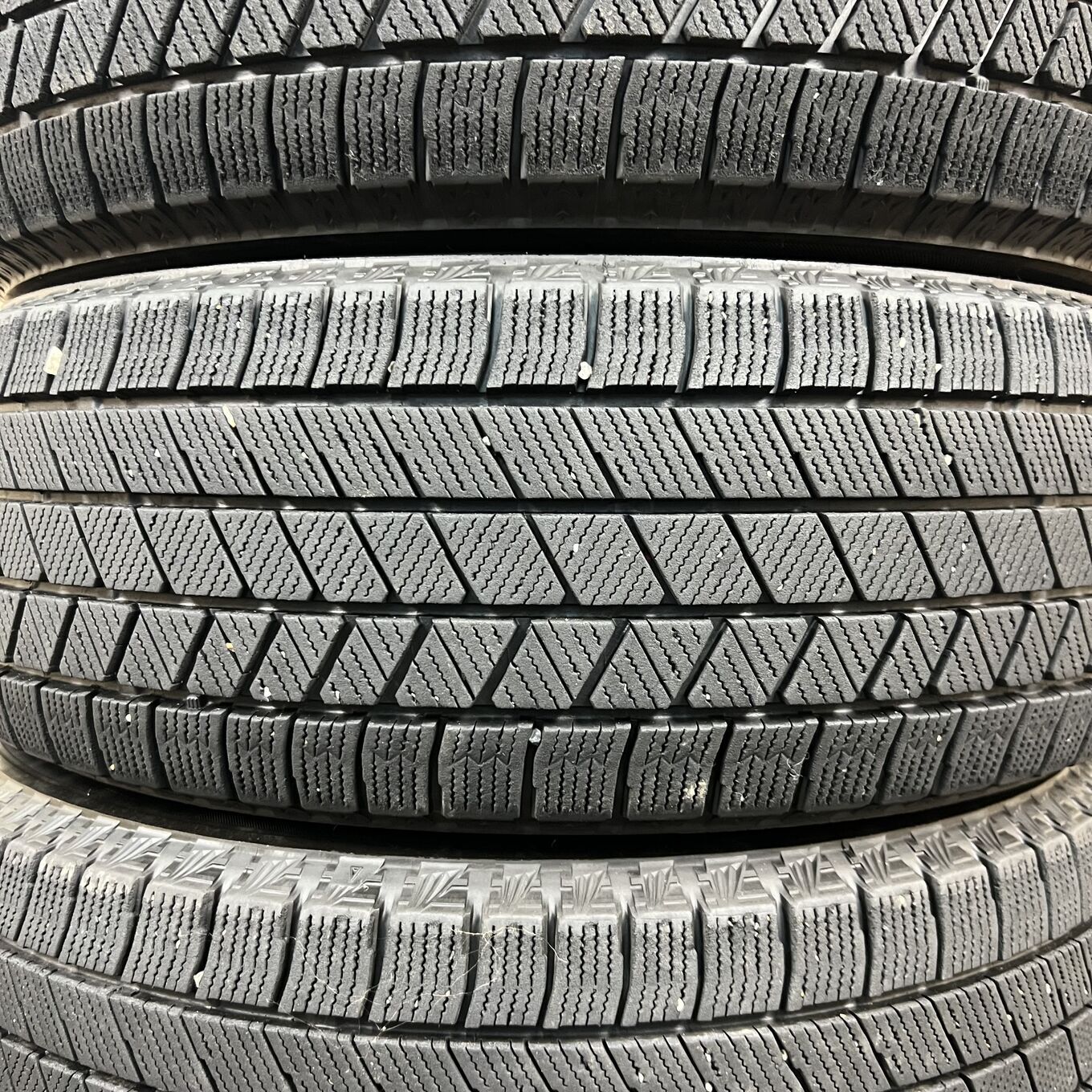 Bridgestone BLIZZAK VRX3 195/65 R15, фото 2