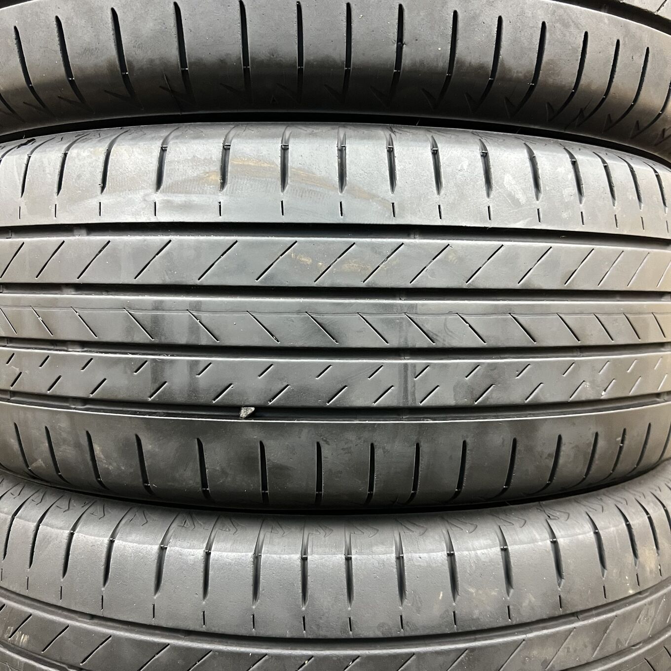 Bridgestone ALENZA 001 215/60 R17, фото 2