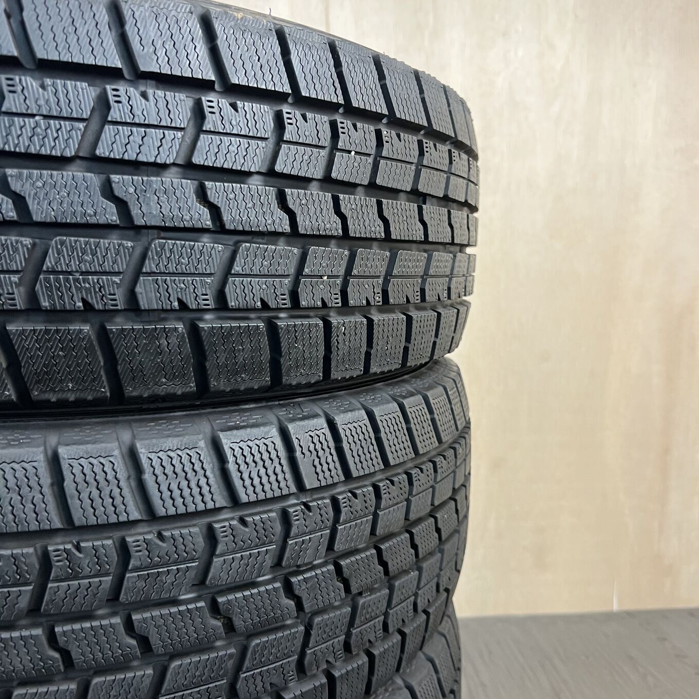Goodyear ICE NAVI 7 215/60 R17, фото 6