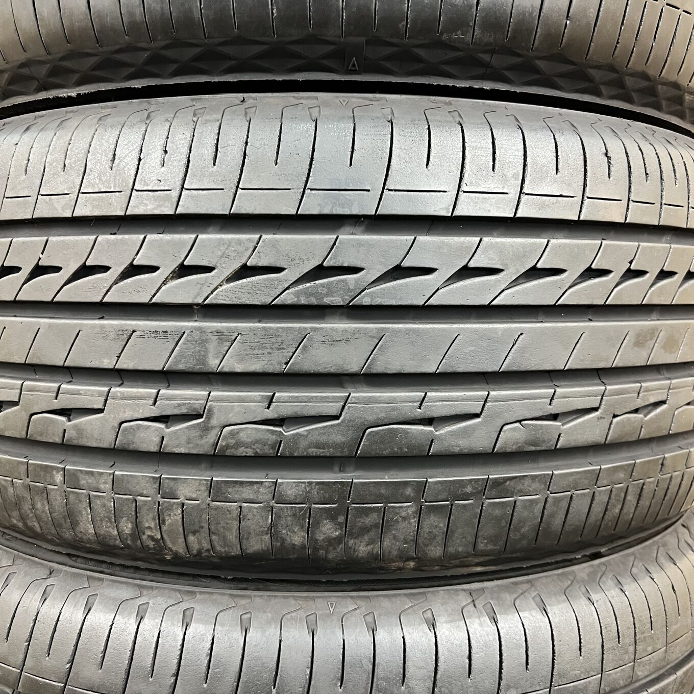 Bridgestone REGNO GR-XII 225/40 R18, фото 2