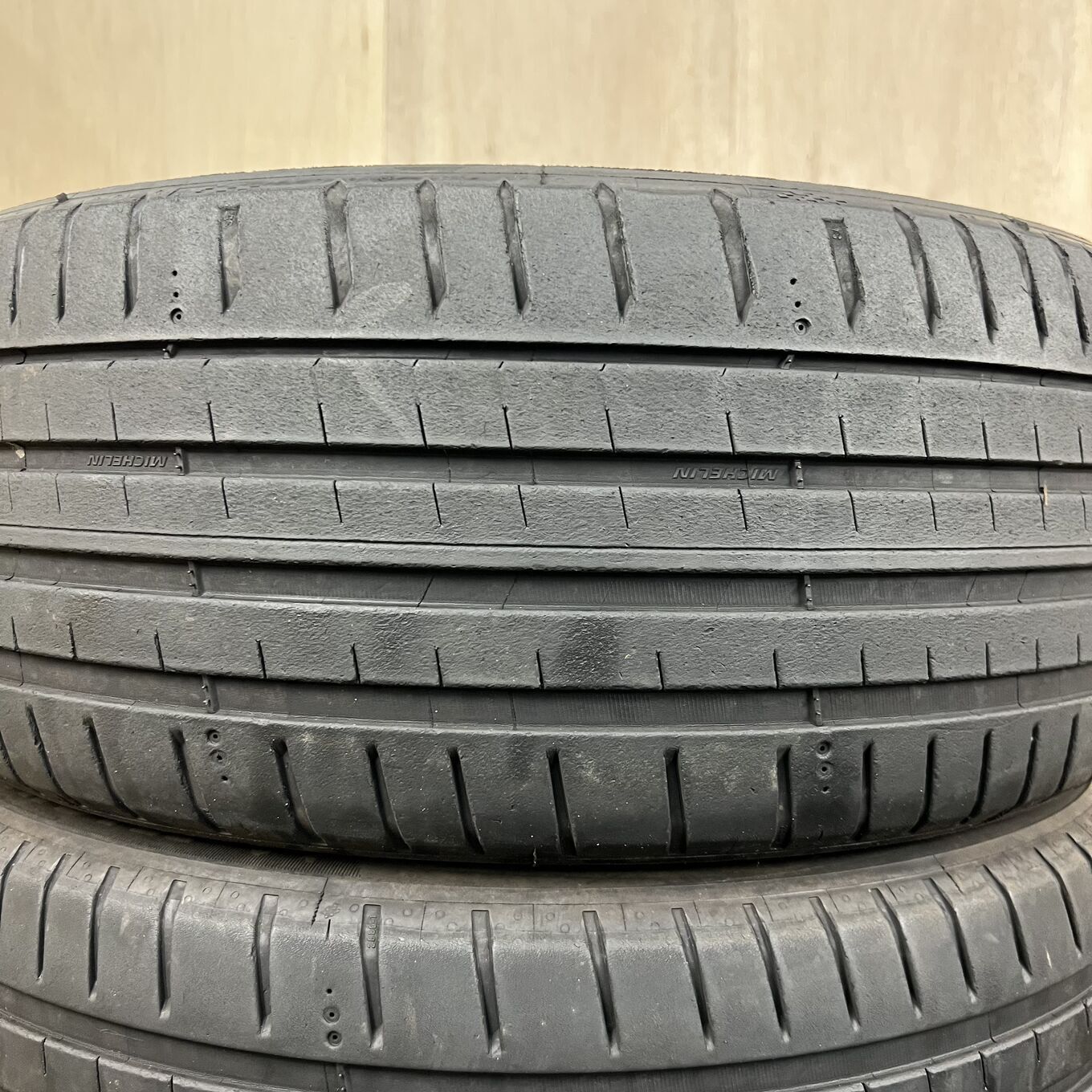225/45 R18 Michelin PILOT SPORT 5 — 23 000 ¥/комплект