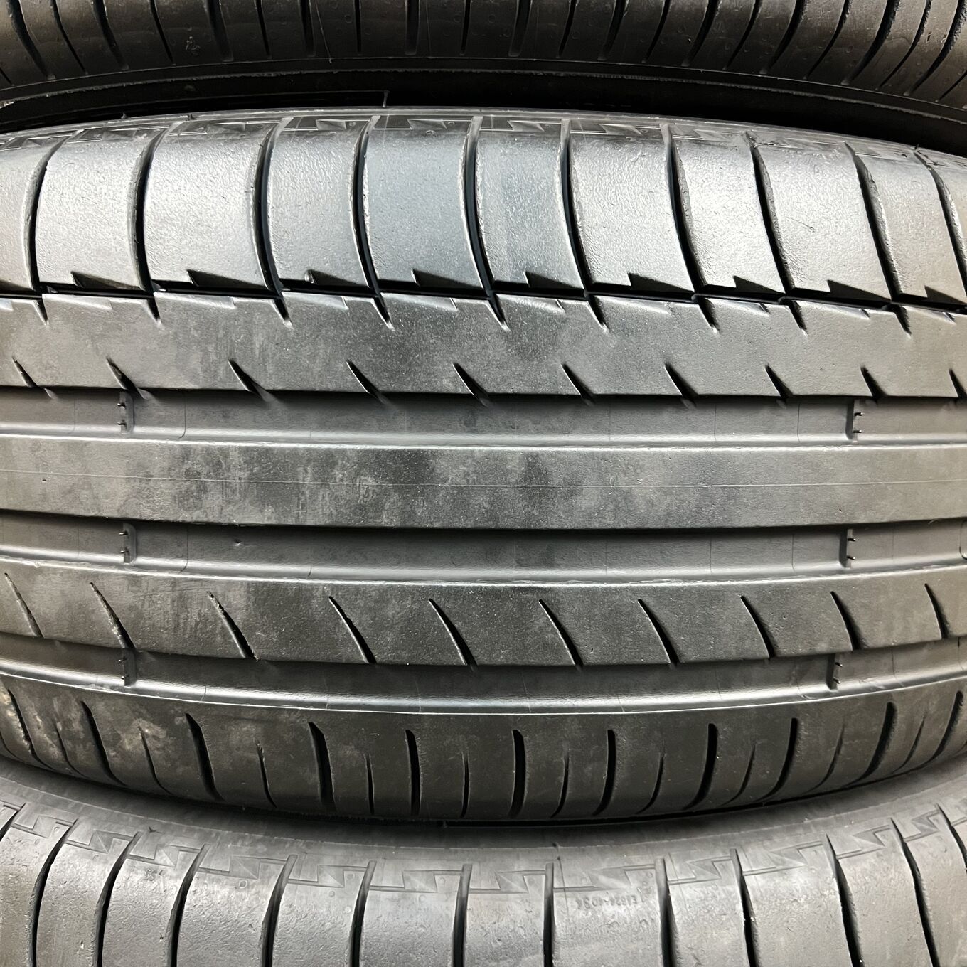 Michelin LATITUDE SPORT 235/55 R17, фото 2