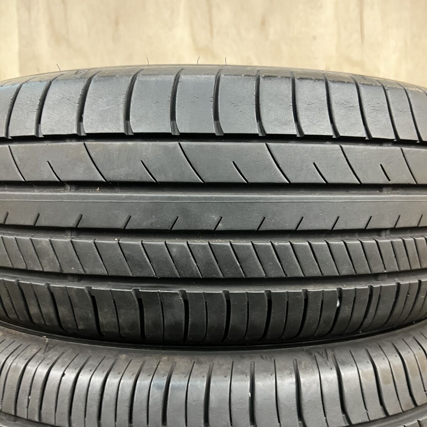 205/60 R16 Goodyear EFFICIENTGRIP RVF02 — 23 800 ¥/комплект