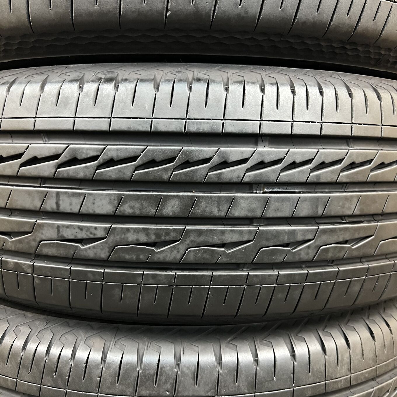 Bridgestone ALENZA LX100 235/65 R18, фото 3
