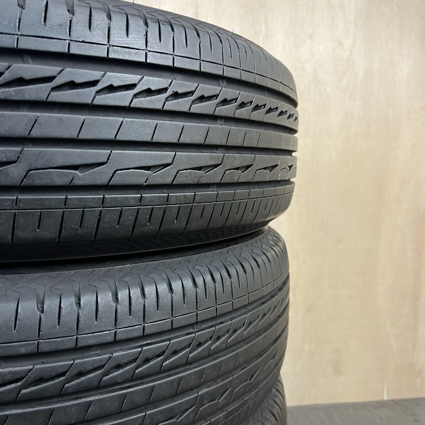 Bridgestone ALENZA LX100 235/65 R18, фото 6