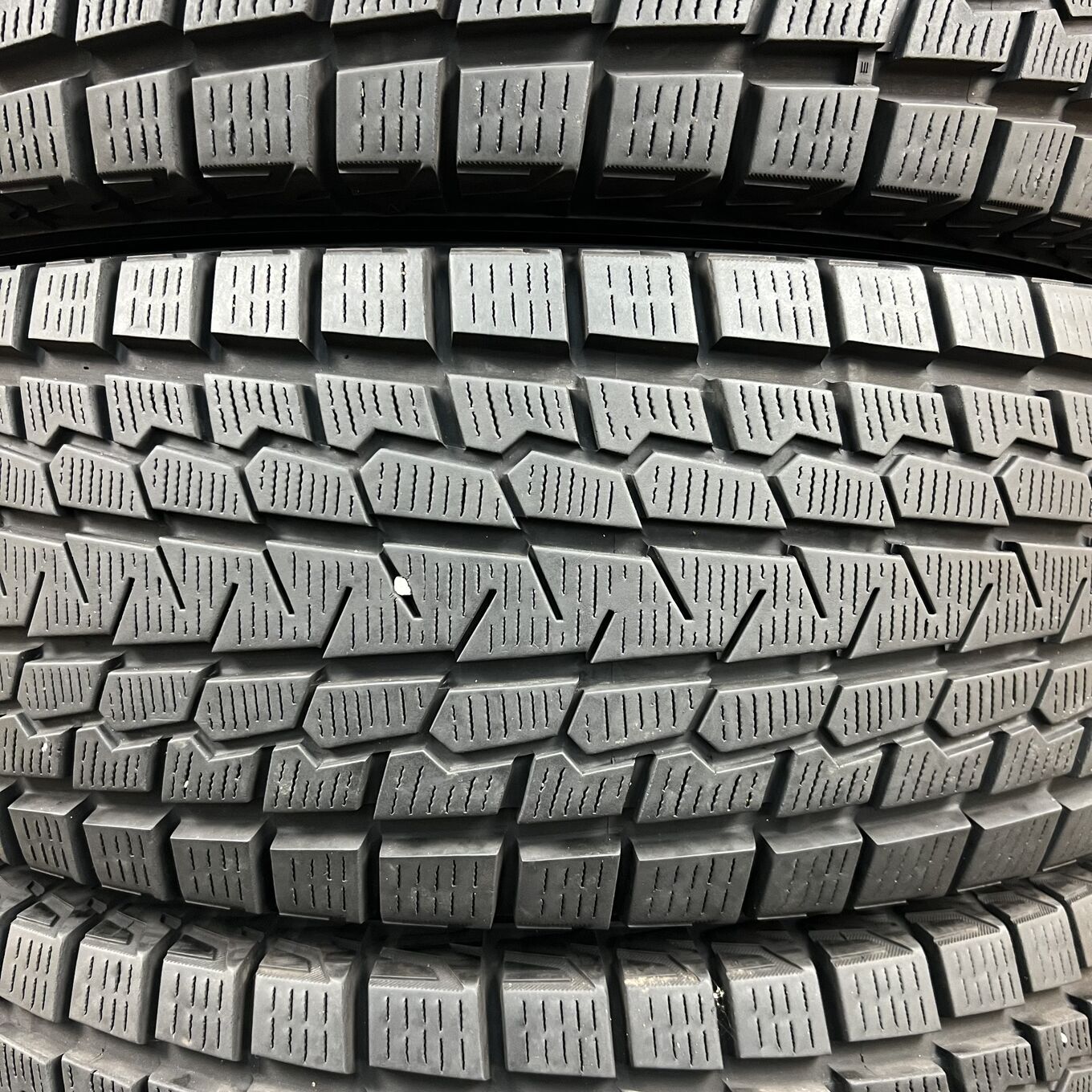 Yokohama ICE GUARD G075 285/75 R16, фото 2