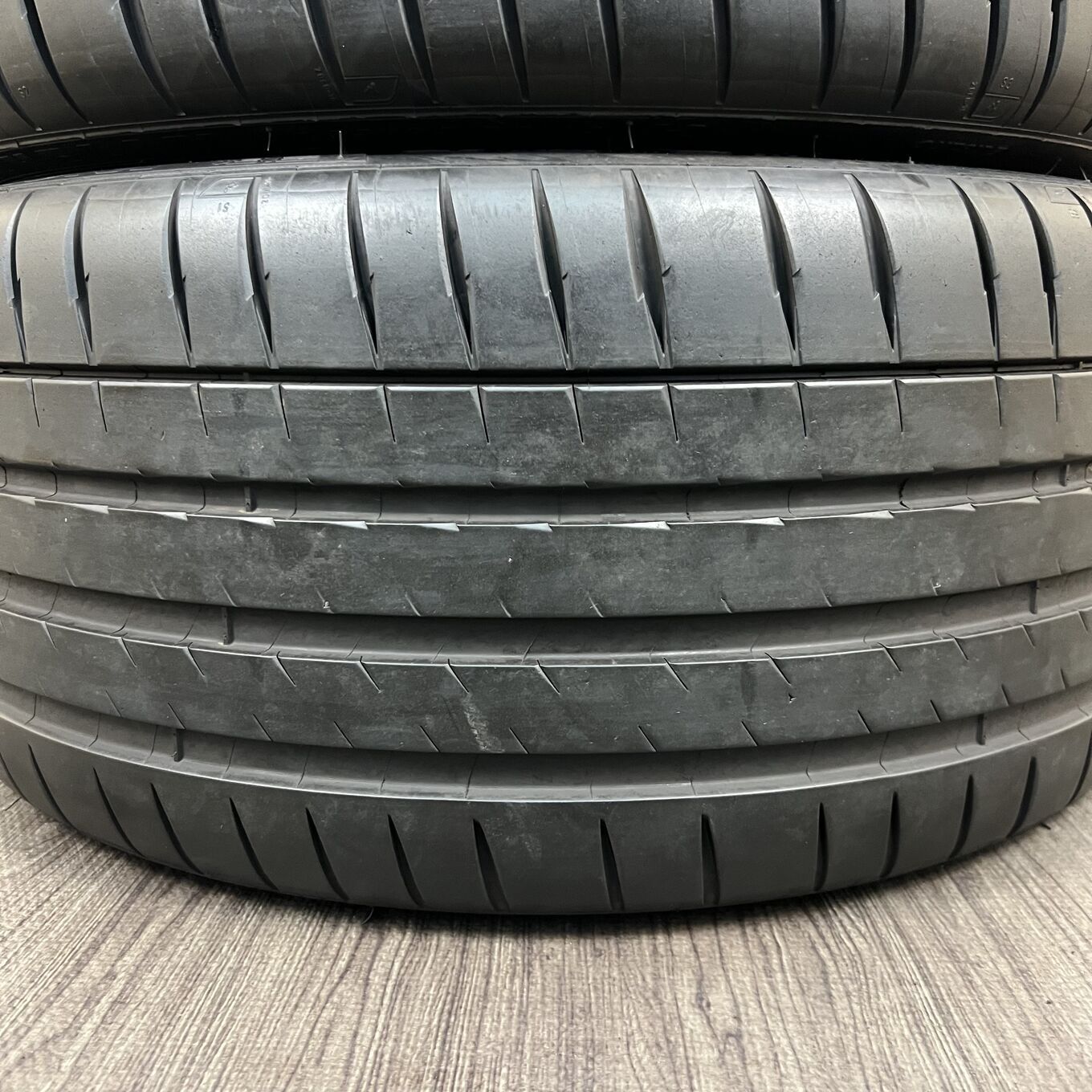 Michelin PILOT SPORT 4 S 255/35 R19, фото 2
