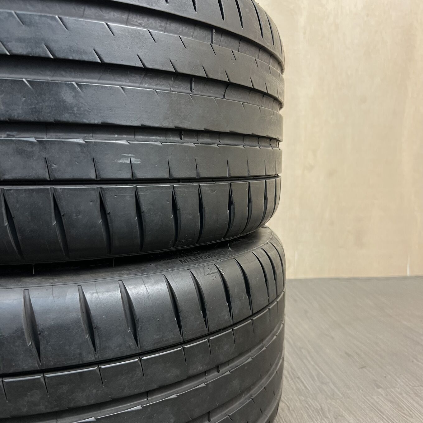 Michelin PILOT SPORT 4 S 255/35 R19, фото 4