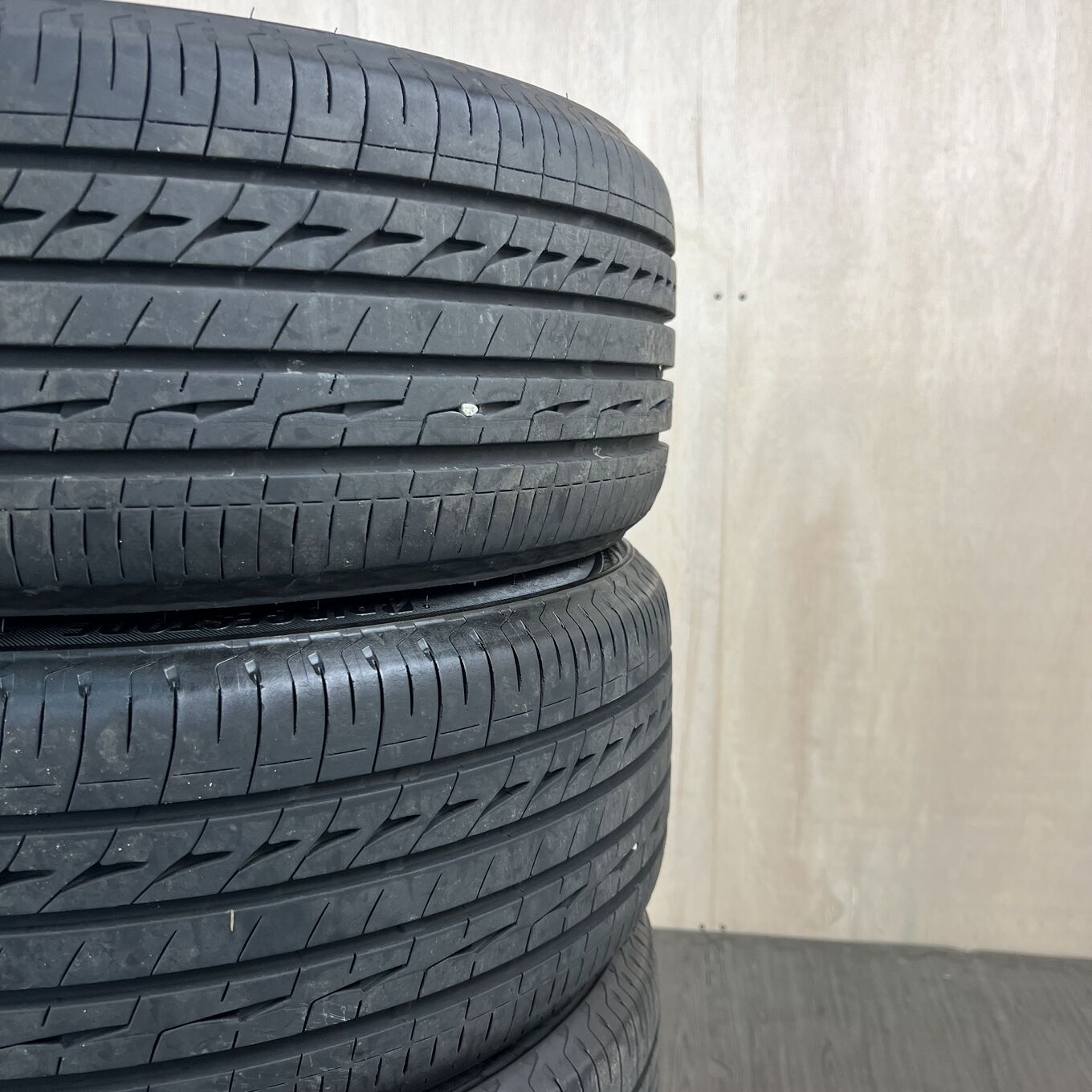 Michelin BLIZZAK VRX 245/40 R15, фото 3