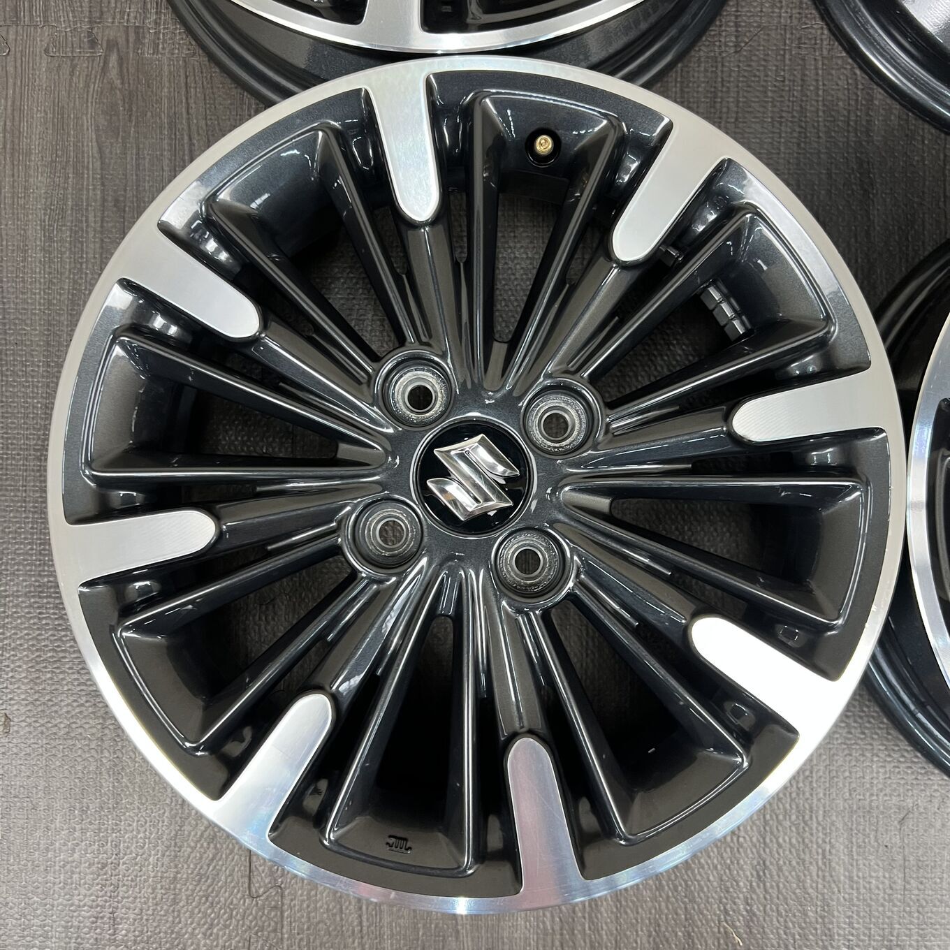 R15 4.5J ET45 4x100 MK53S — 30 600 ¥/комплект
