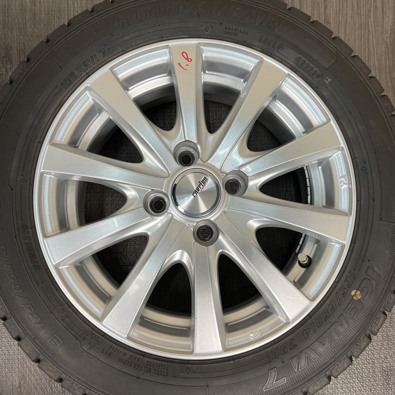 RAVRION R14 5.5J ET38 4x100, фото 3
