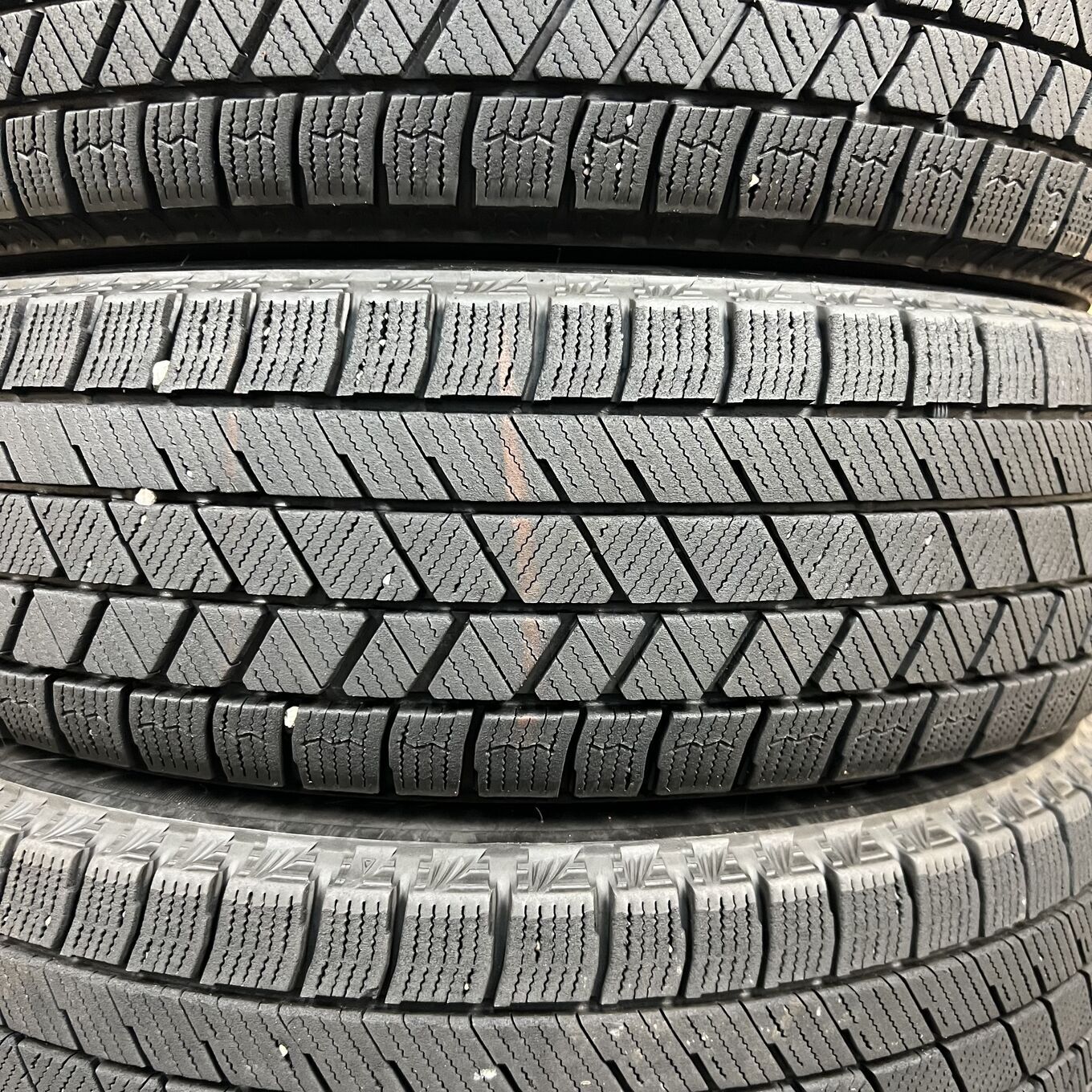 Bridgestone BLIZZAK VRX3 165/70 R14, фото 2