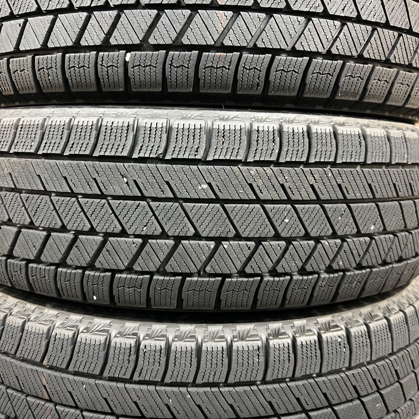 Bridgestone BLIZZAK VRX3 165/70 R14, фото 3