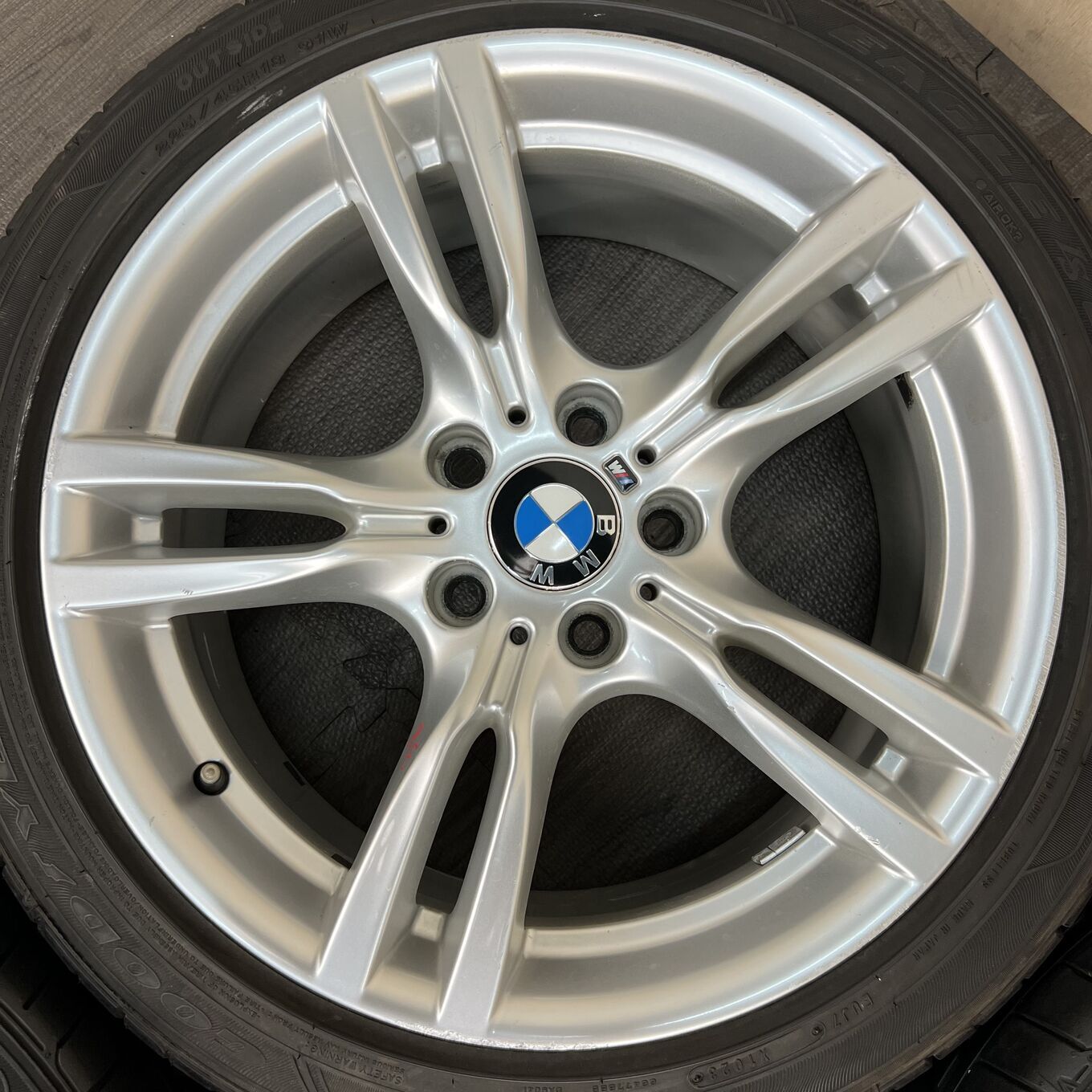 Goodyear 400M 255/40 R18, фото 4