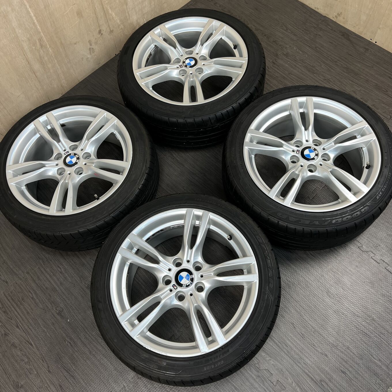 Goodyear 400M 255/40 R18, фото 6