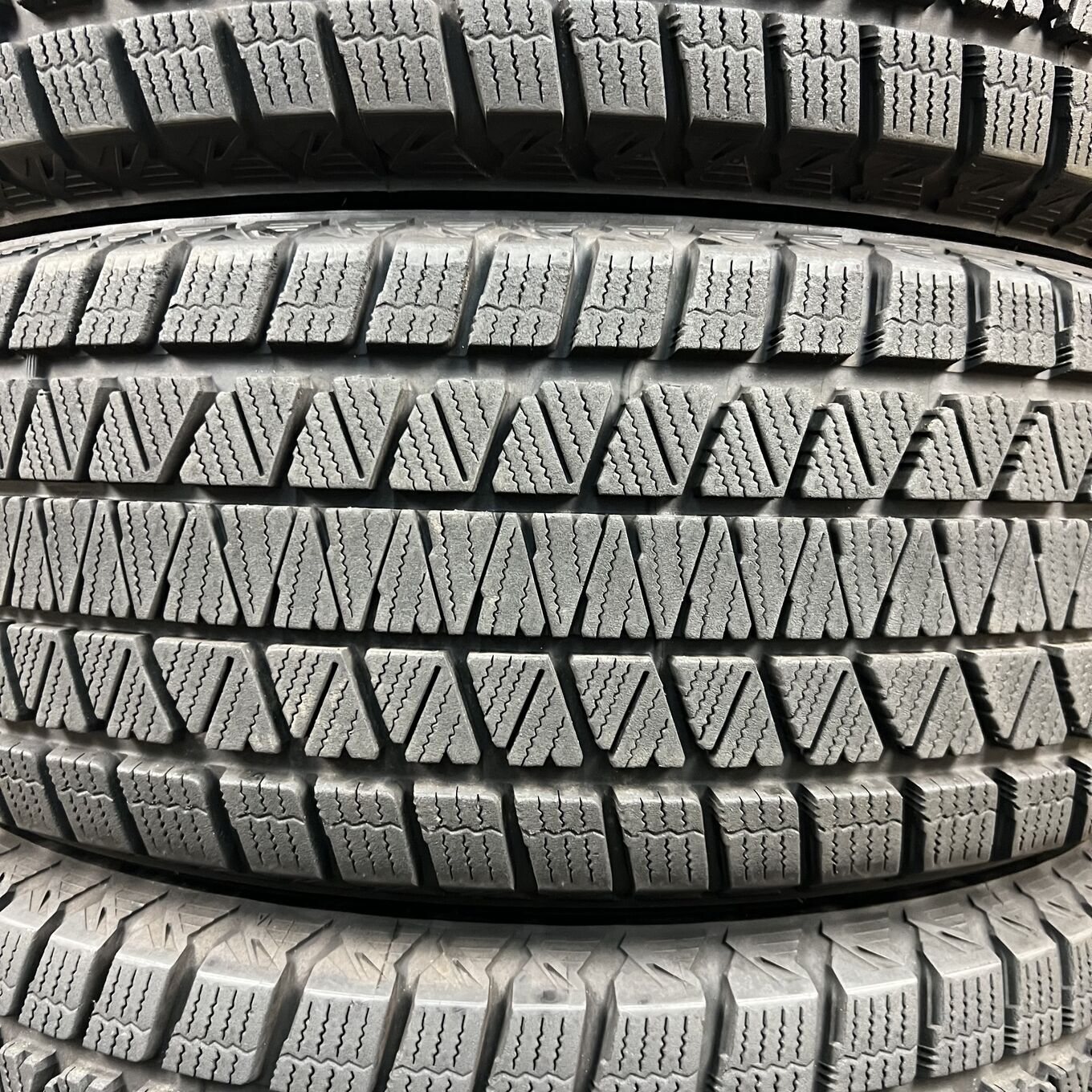 Bridgestone BLIZZAK DM-V3 265/65 R17, фото 2