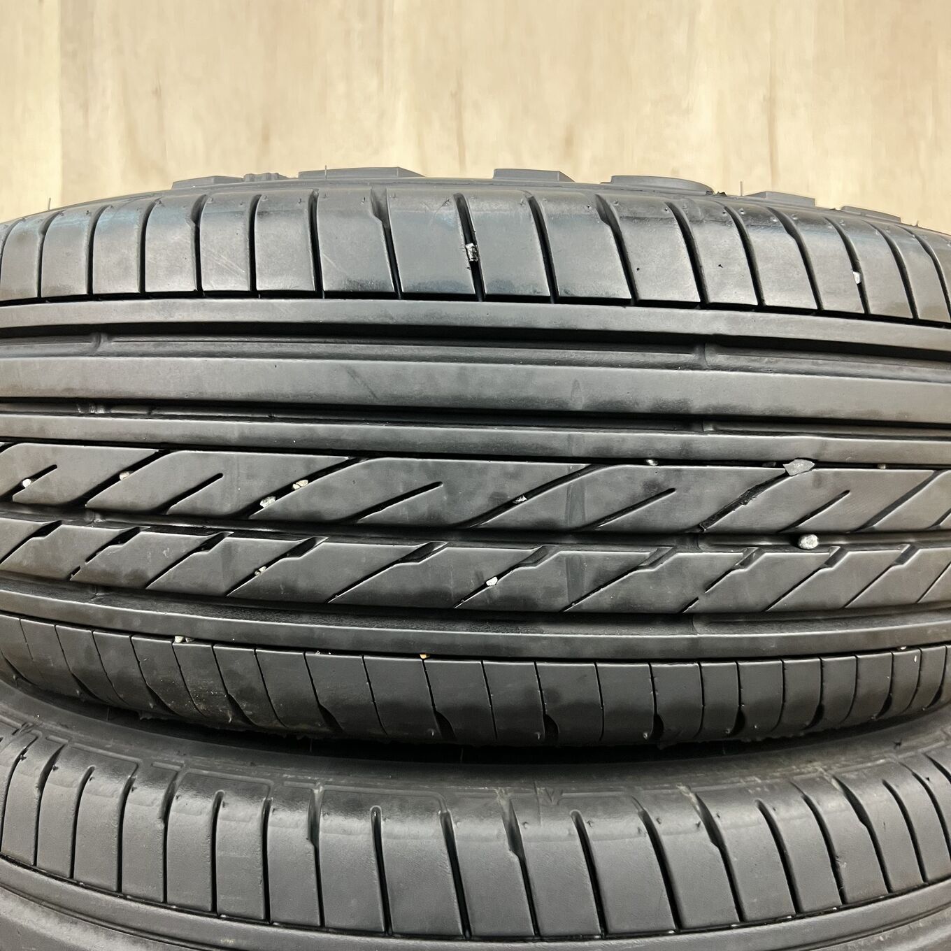 215/60 R17 Goodyear EAGLE 1 NASCAR — 37 400 ¥/комплект