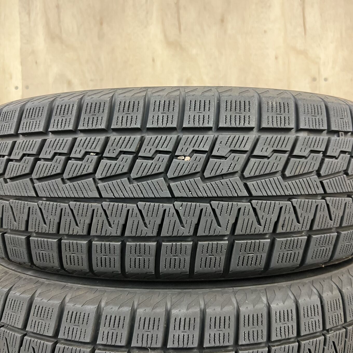 195/65 R15 Yokohama ICE GUARD IG70 — 20 400 ¥/комплект