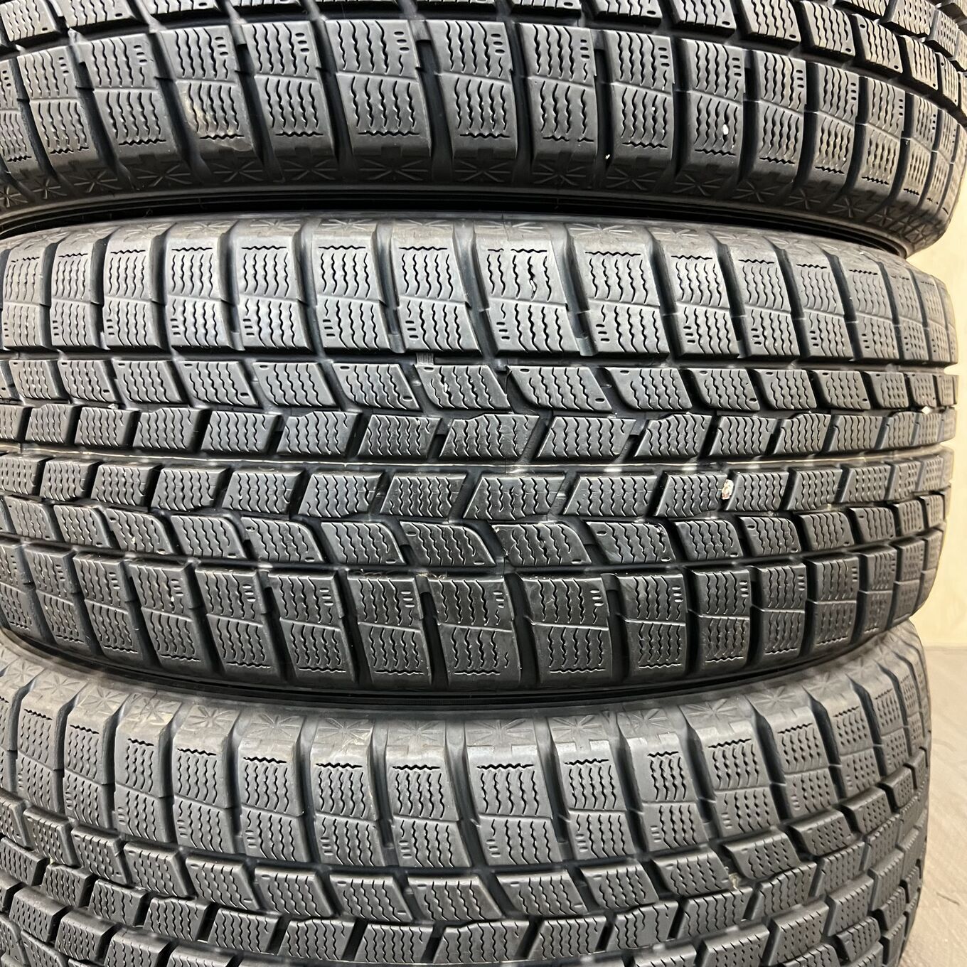 Goodyear ICE NAVI 6 205/55 R16, фото 3