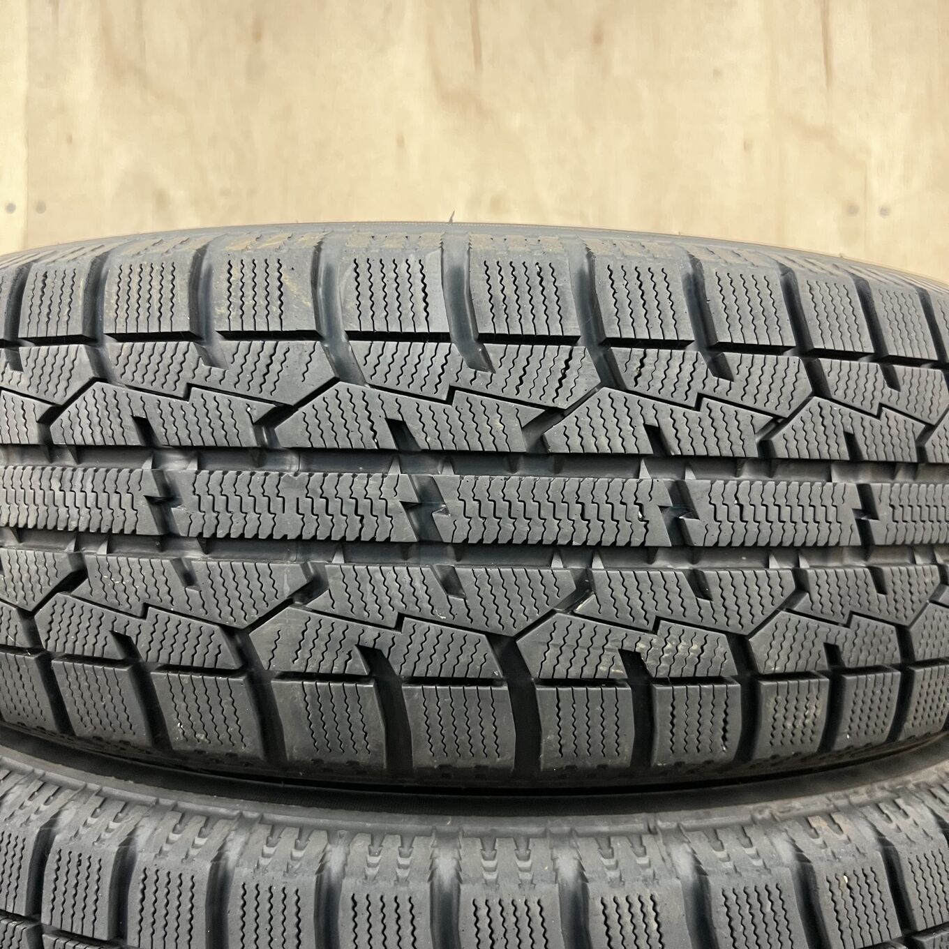 185/65 R15 Toyo OBSERVE GARIT GIZ — 15 300 ¥/комплект