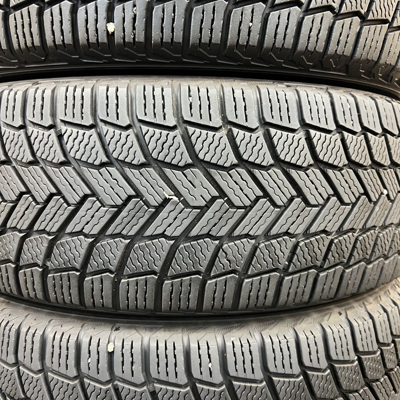 Michelin X-ICE SNOW SUV 225/65 R17, фото 3
