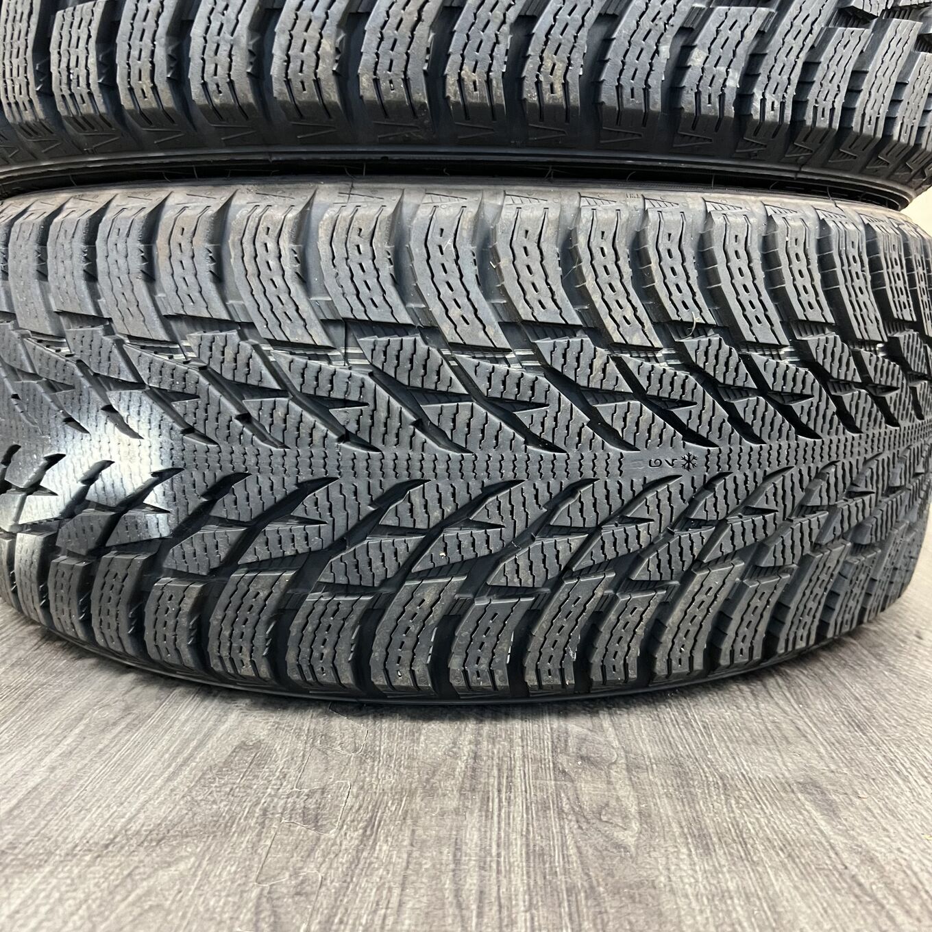 Nokian HAKKAPELITTA R3 225/45 R17, фото 4