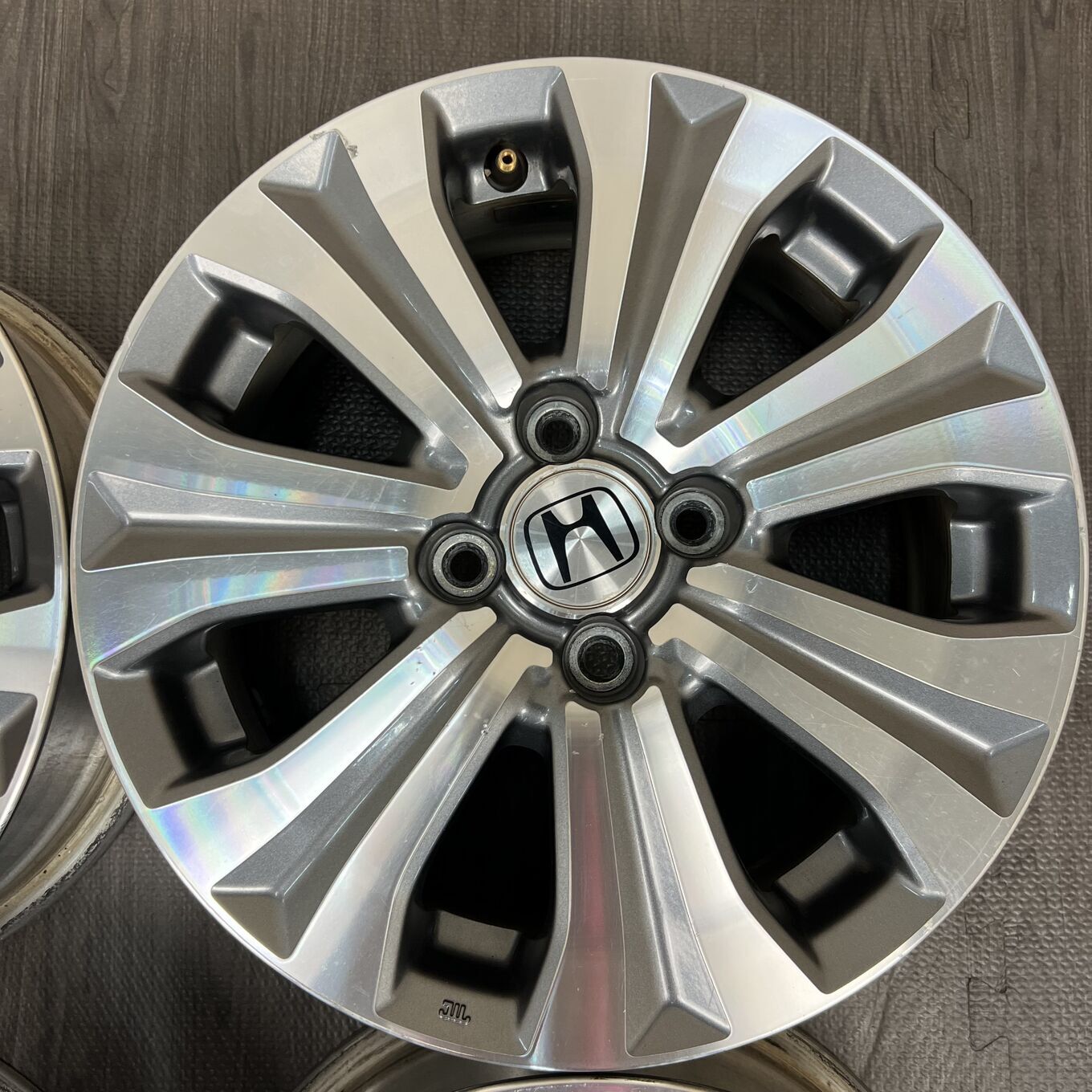 FREED R15 5.5J ET50 4x100, фото 4