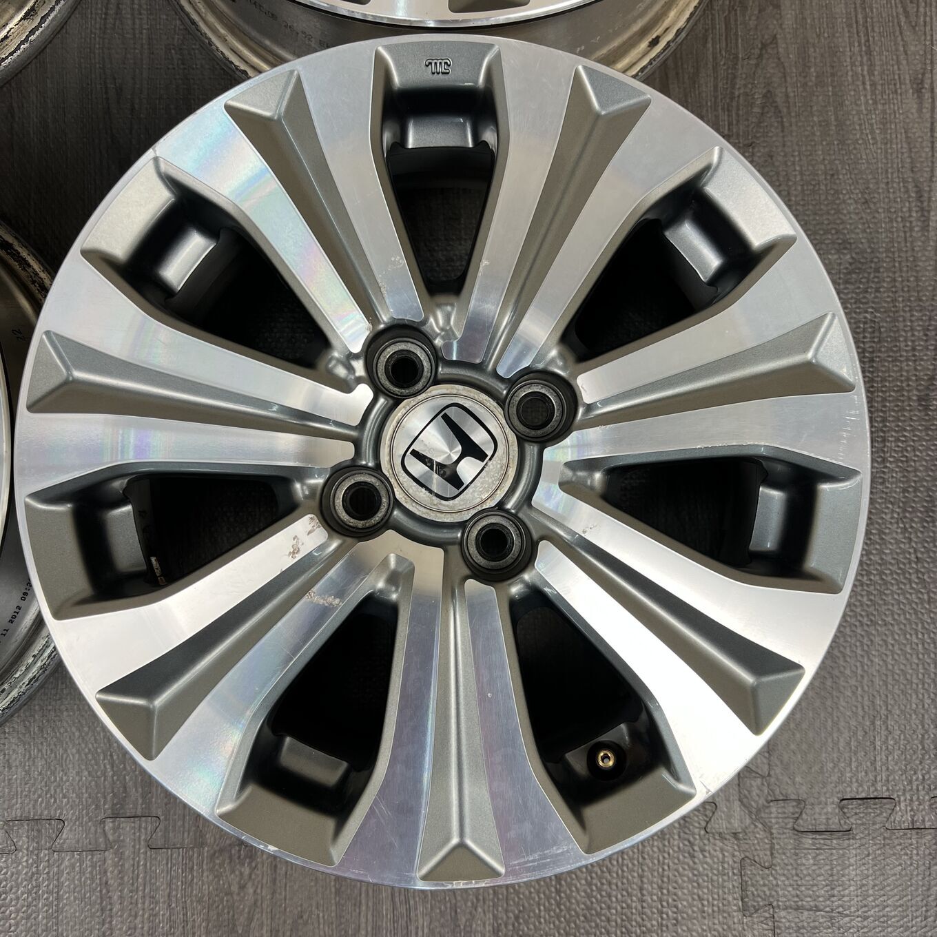 FREED R15 5.5J ET50 4x100, фото 2