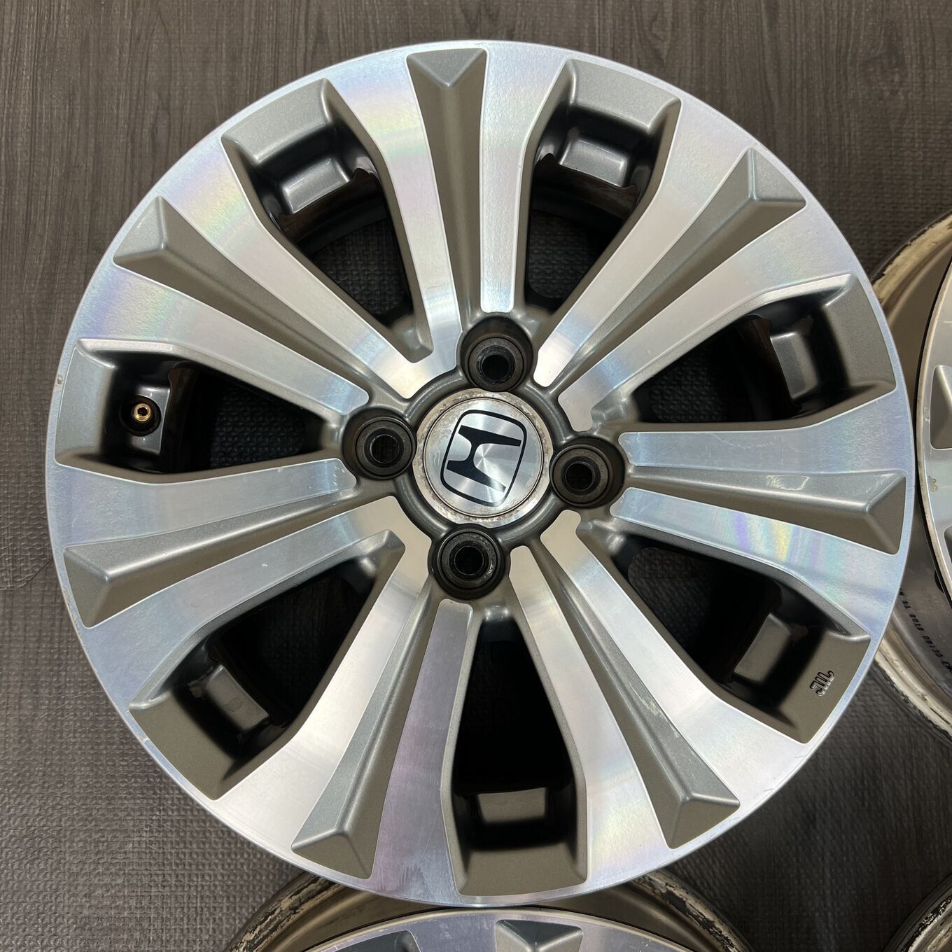 FREED R15 5.5J ET50 4x100, фото 3
