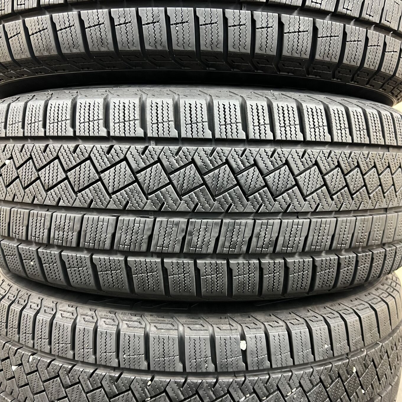 Pirelli ICE ZERO ASIMMETRICO 205/60 R16, фото 2