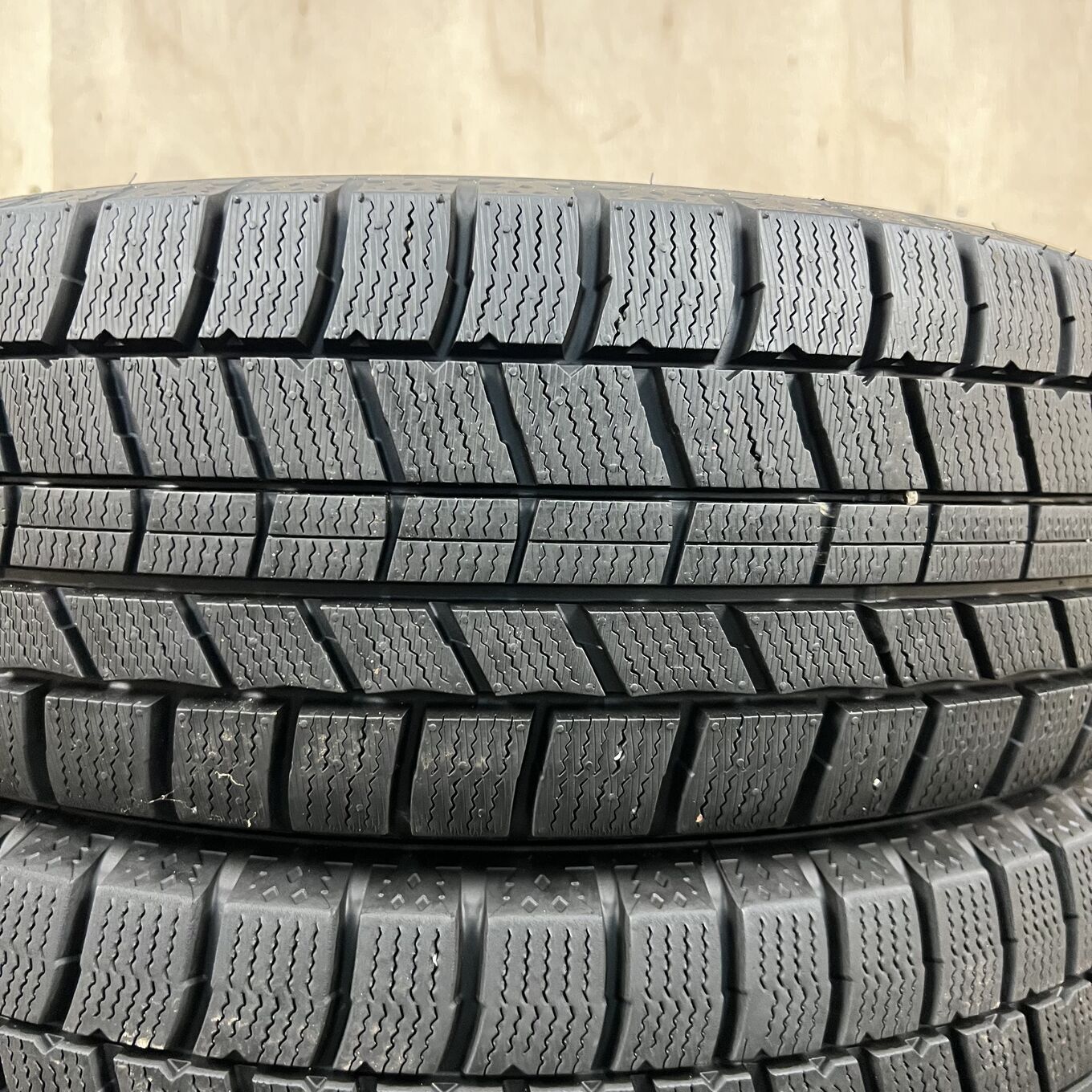 195/65 R15 N5 — 21 300 ¥/комплект