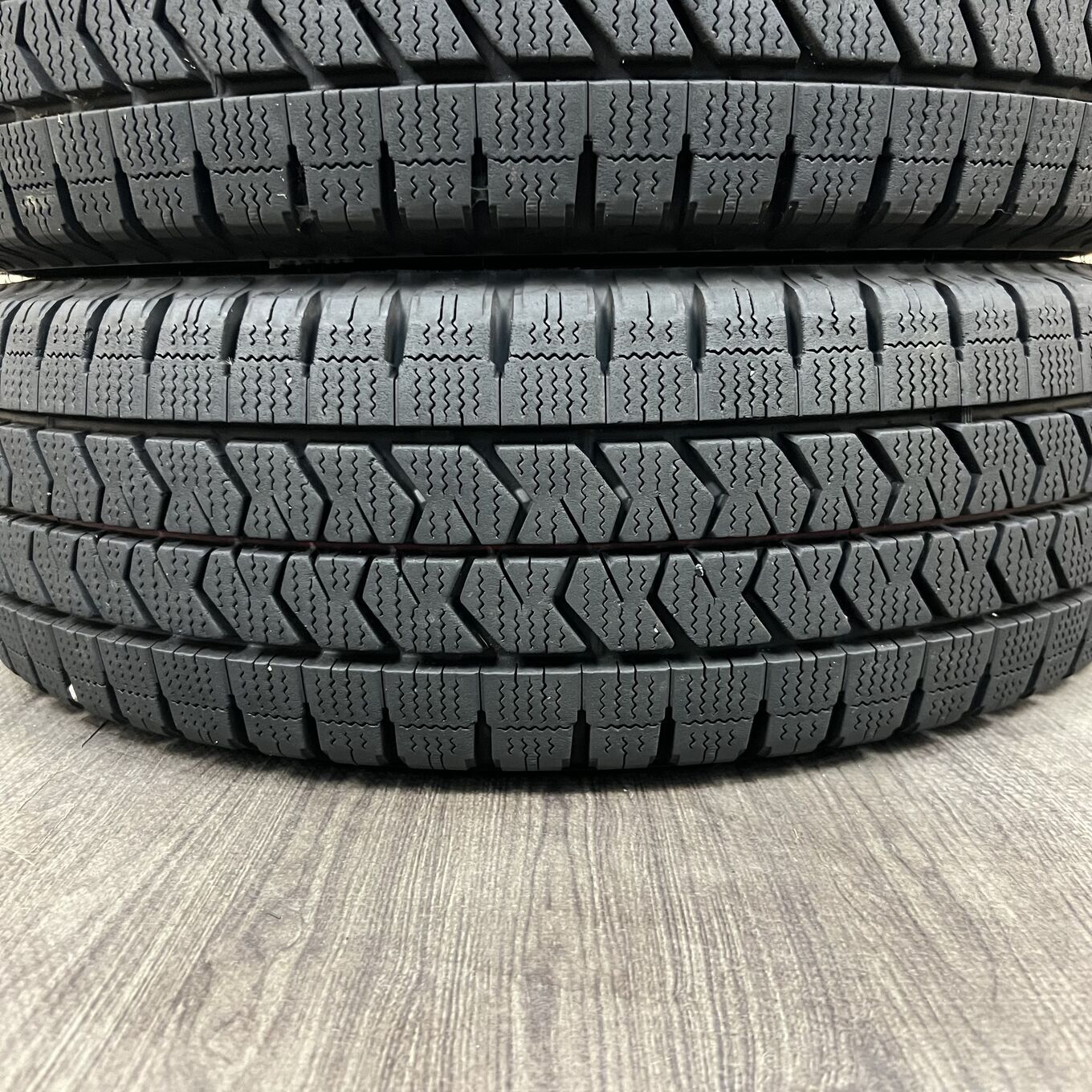 Bridgestone BLIZZAK W989 215/70 R15, фото 4