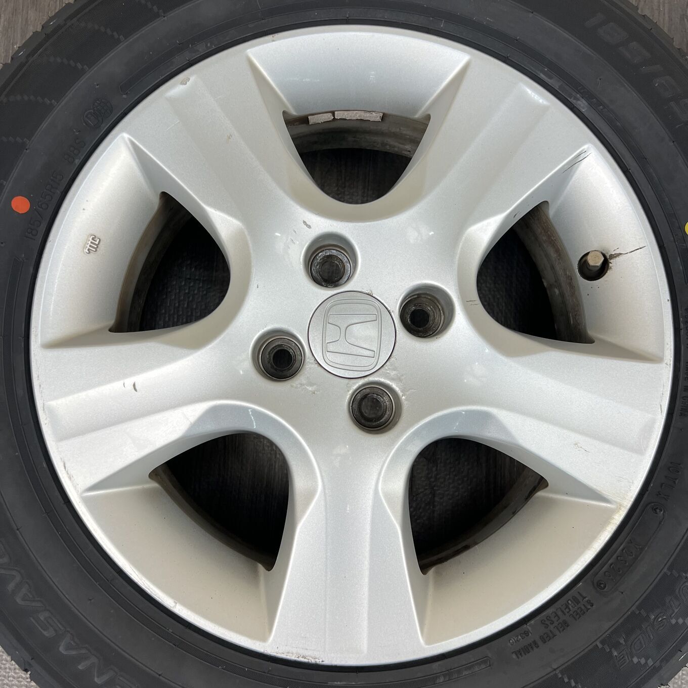 R15 5.5J ET45 4x100 FIT — 25 500 ¥/комплект