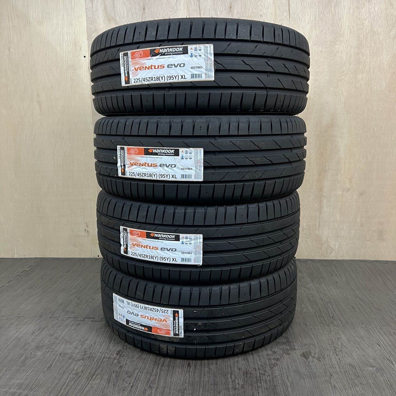 Hankook VENTUS EVO K137 225/45 R18, фото 5