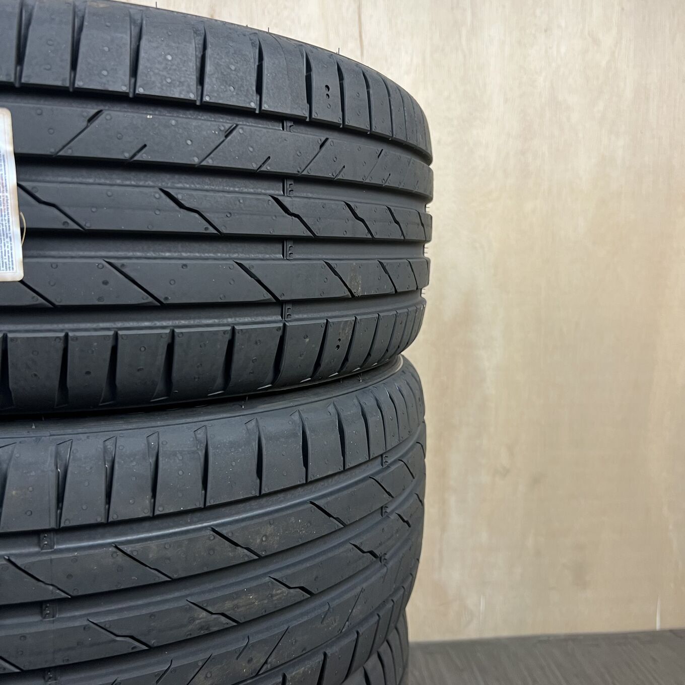 Hankook VENTUS EVO K137 225/45 R18, фото 6