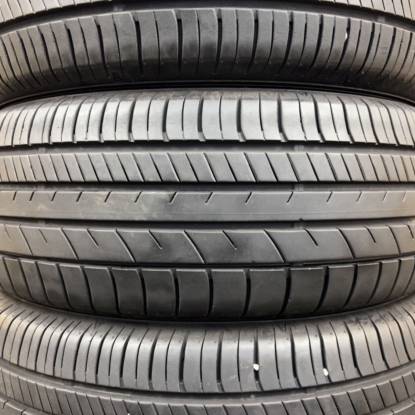 Goodyear EFFICIENTGRIP RVF02 205/60 R16, фото 2