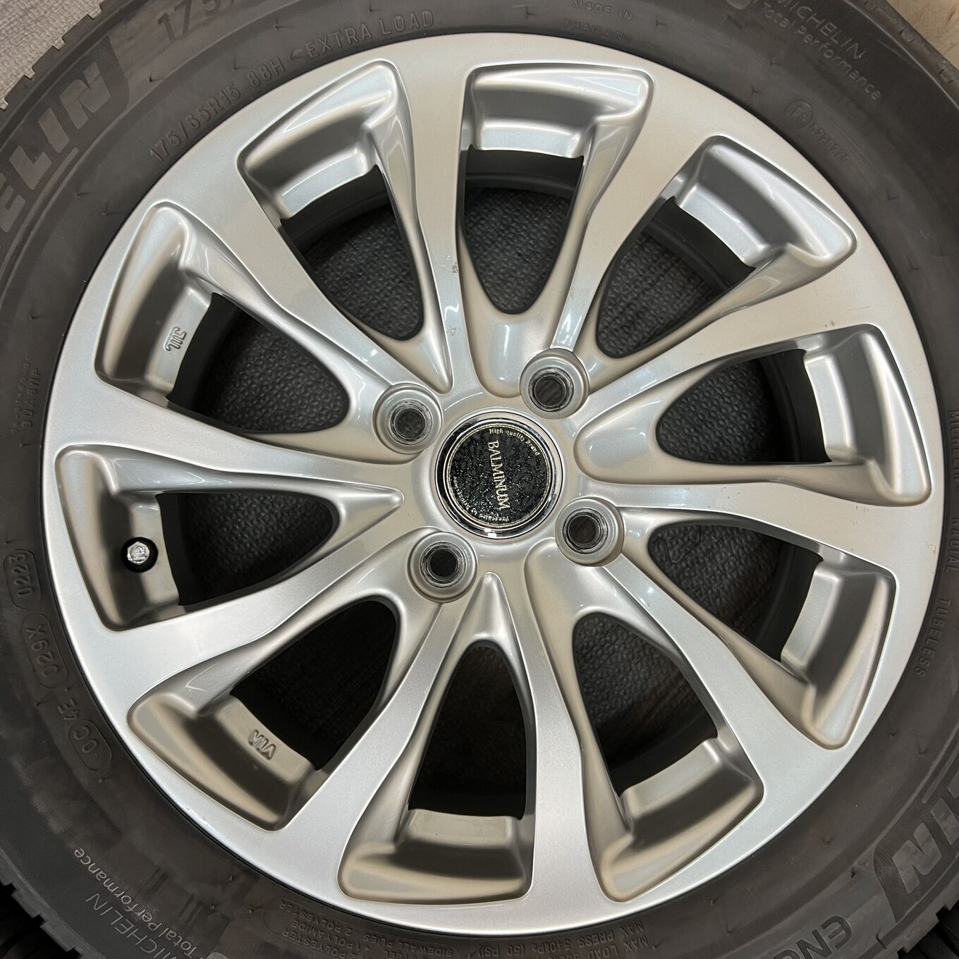 Bridgestone BALMINUM TR-10 R15 5.5J ET50 4x100, фото 3