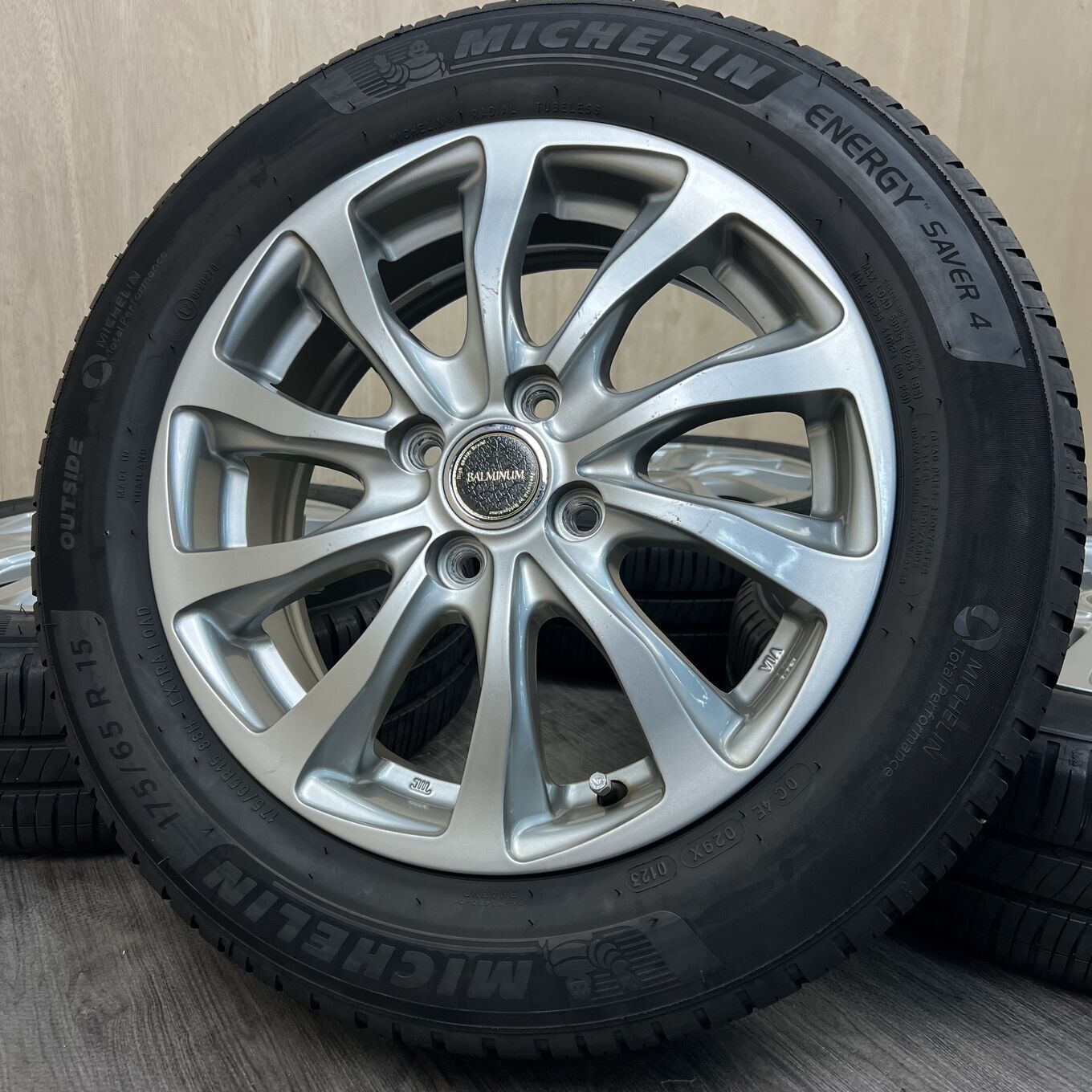 Б/У колесо в сборе 175/65 R15 Michelin BALMINUM TR-10, артикул 0516AS000926