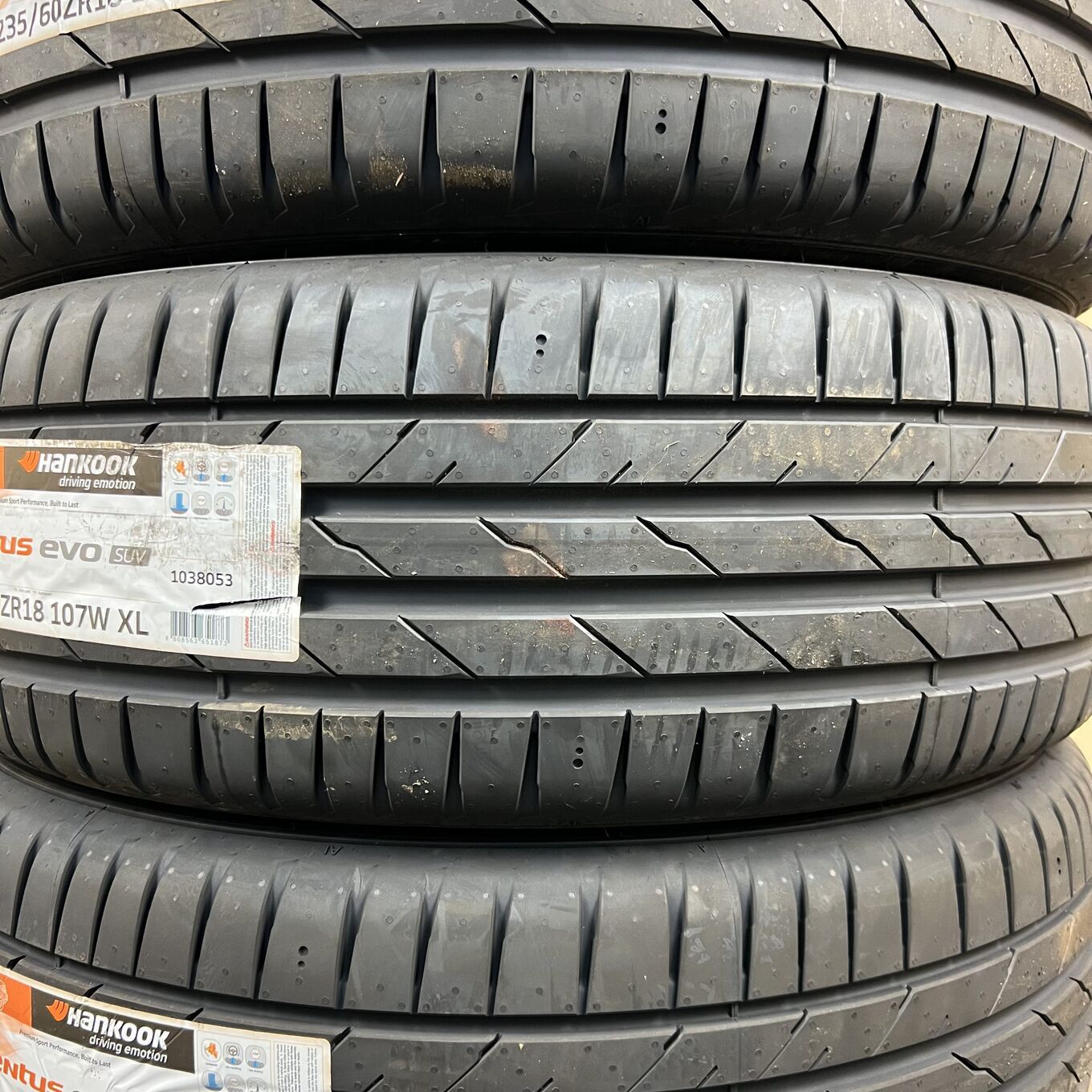 Hankook VENTUS EVO K137 235/60 R18, фото 2