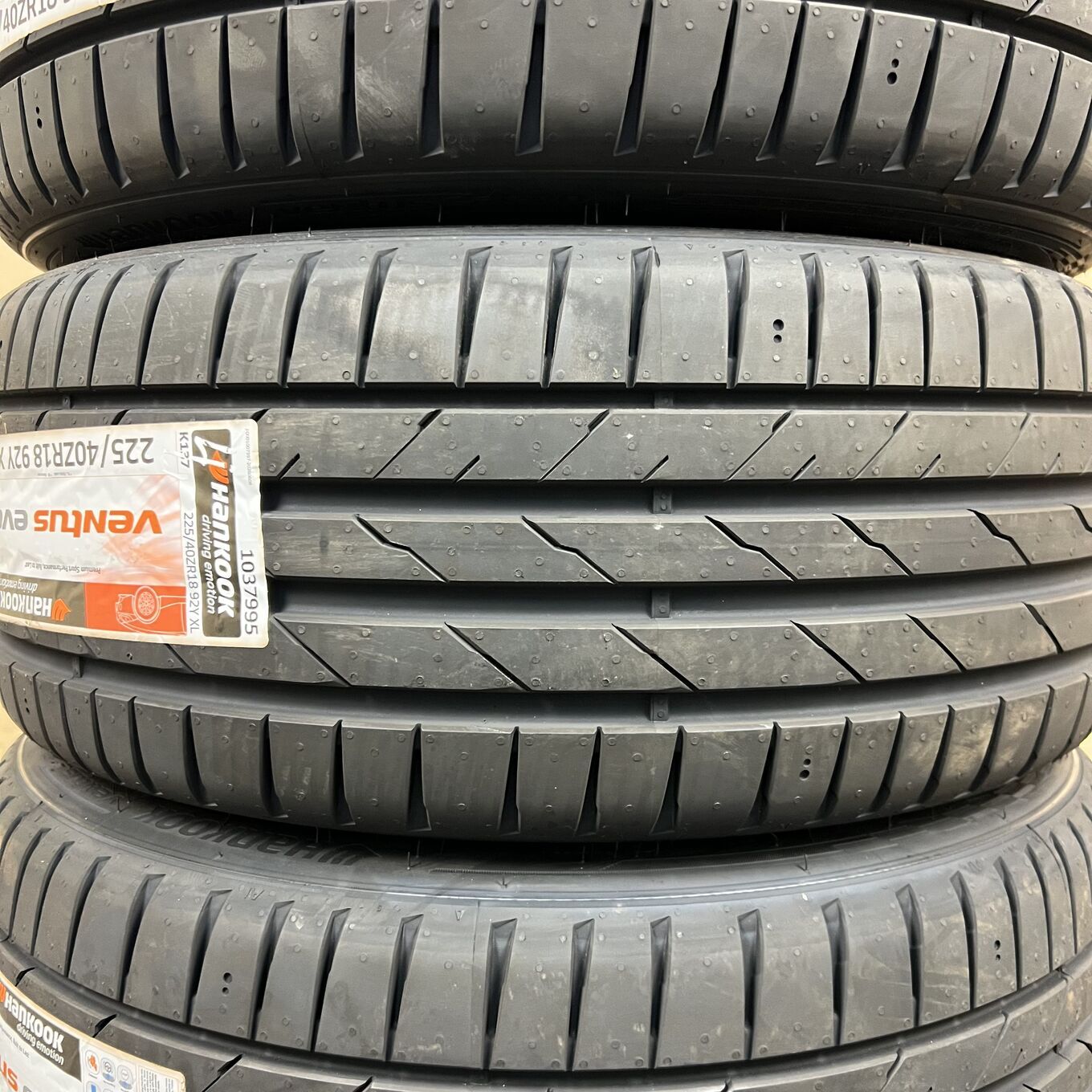 Hankook VENTUS EVO K137 225/40 R18, фото 3