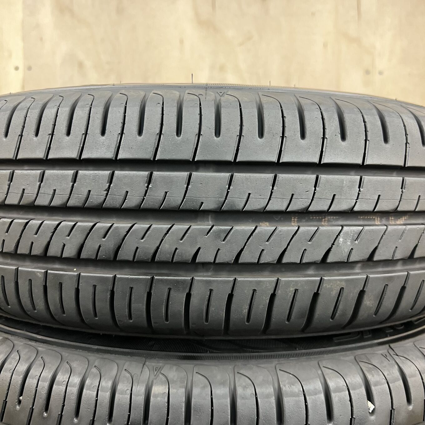 175/65 R15 Dunlop ENASAVE EC204 — 15 300 ¥/комплект