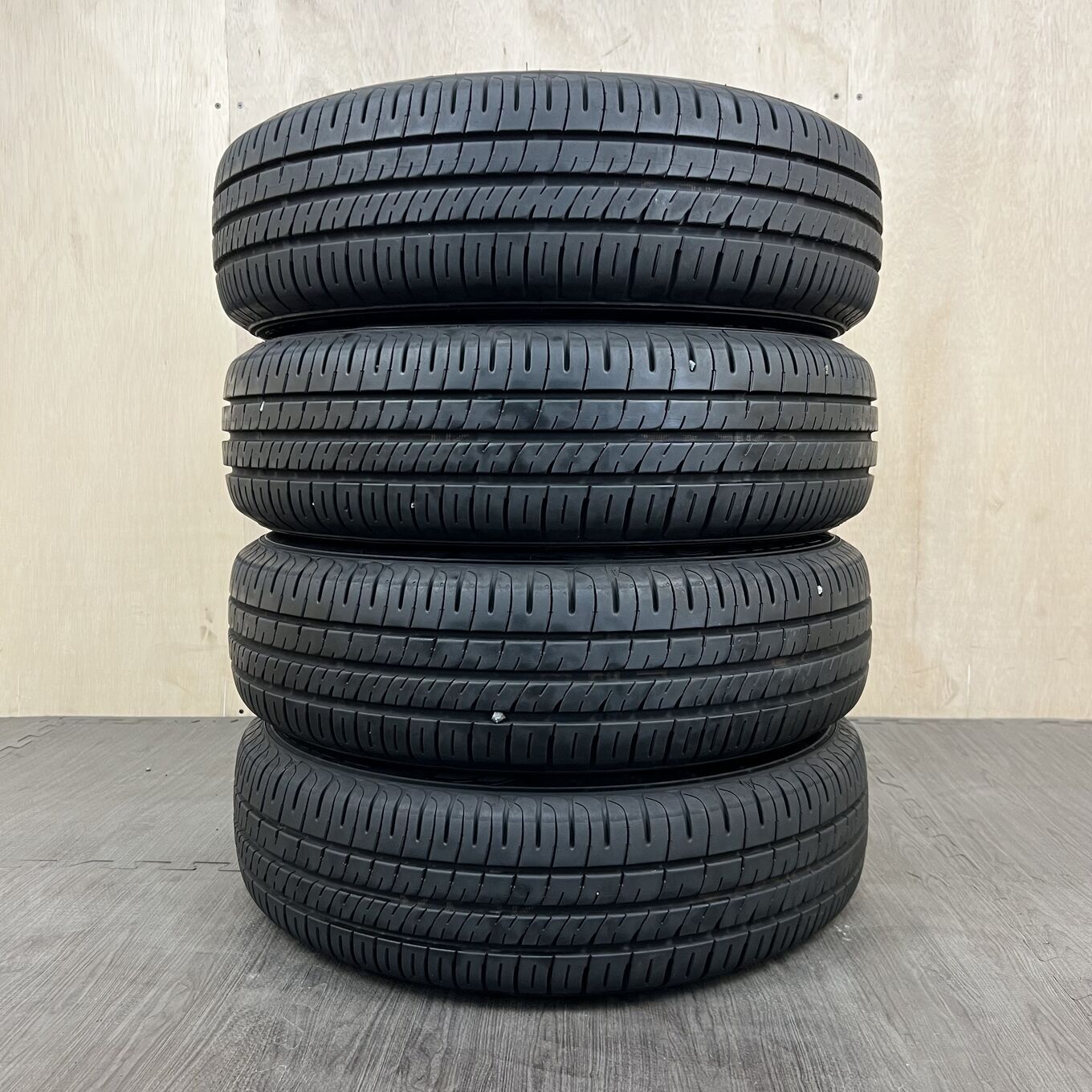 Dunlop ENASAVE EC204 175/65 R15, фото 5