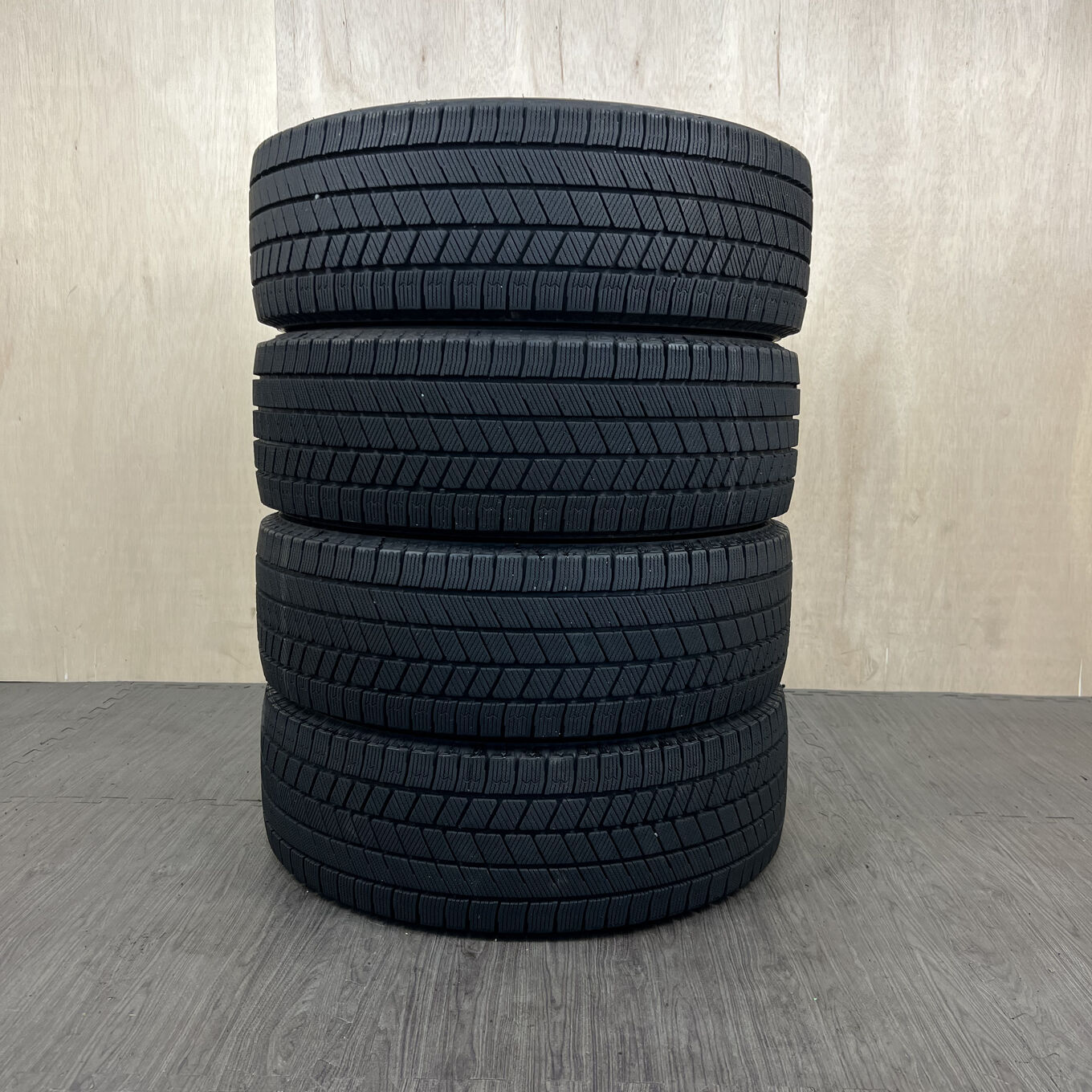 Bridgestone BLIZZAK VRX3 205/60 R16, фото 5