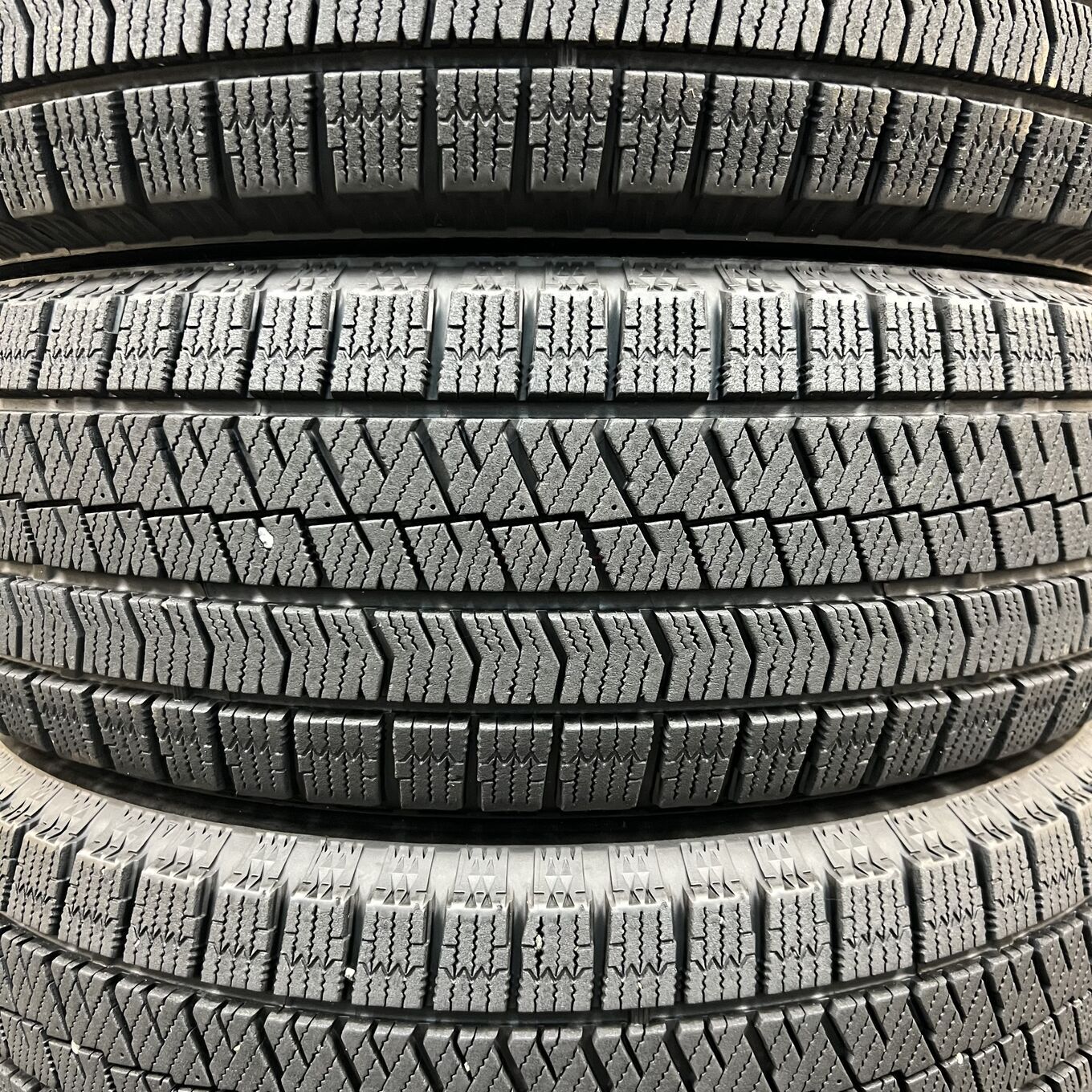 Bridgestone BLIZZAK VRX2 195/65 R15, фото 3