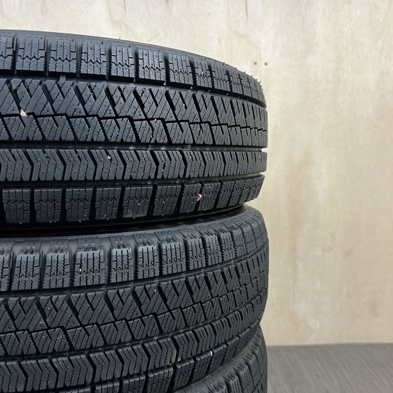 Bridgestone BLIZZAK VRX2 195/65 R15, фото 6