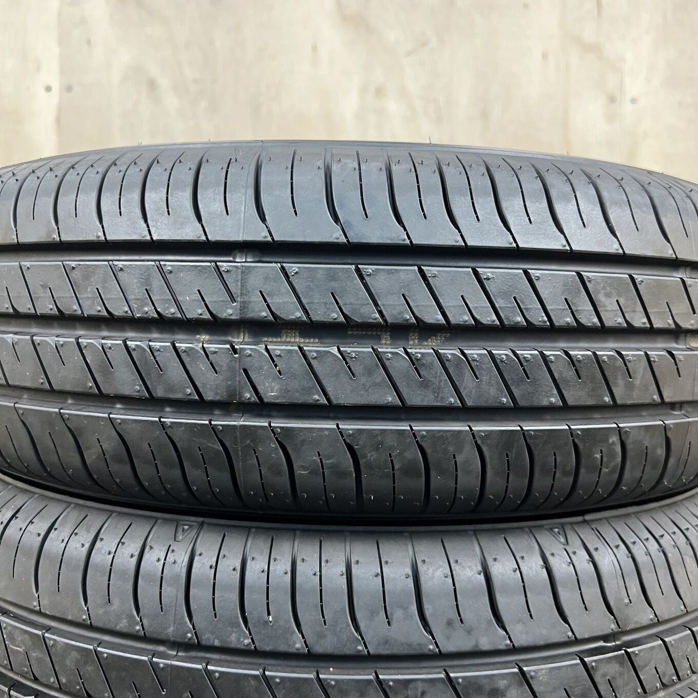175/65 R14 Goodyear EFFICIENTGRIP ECO EG02 — 15 300 ¥/комплект