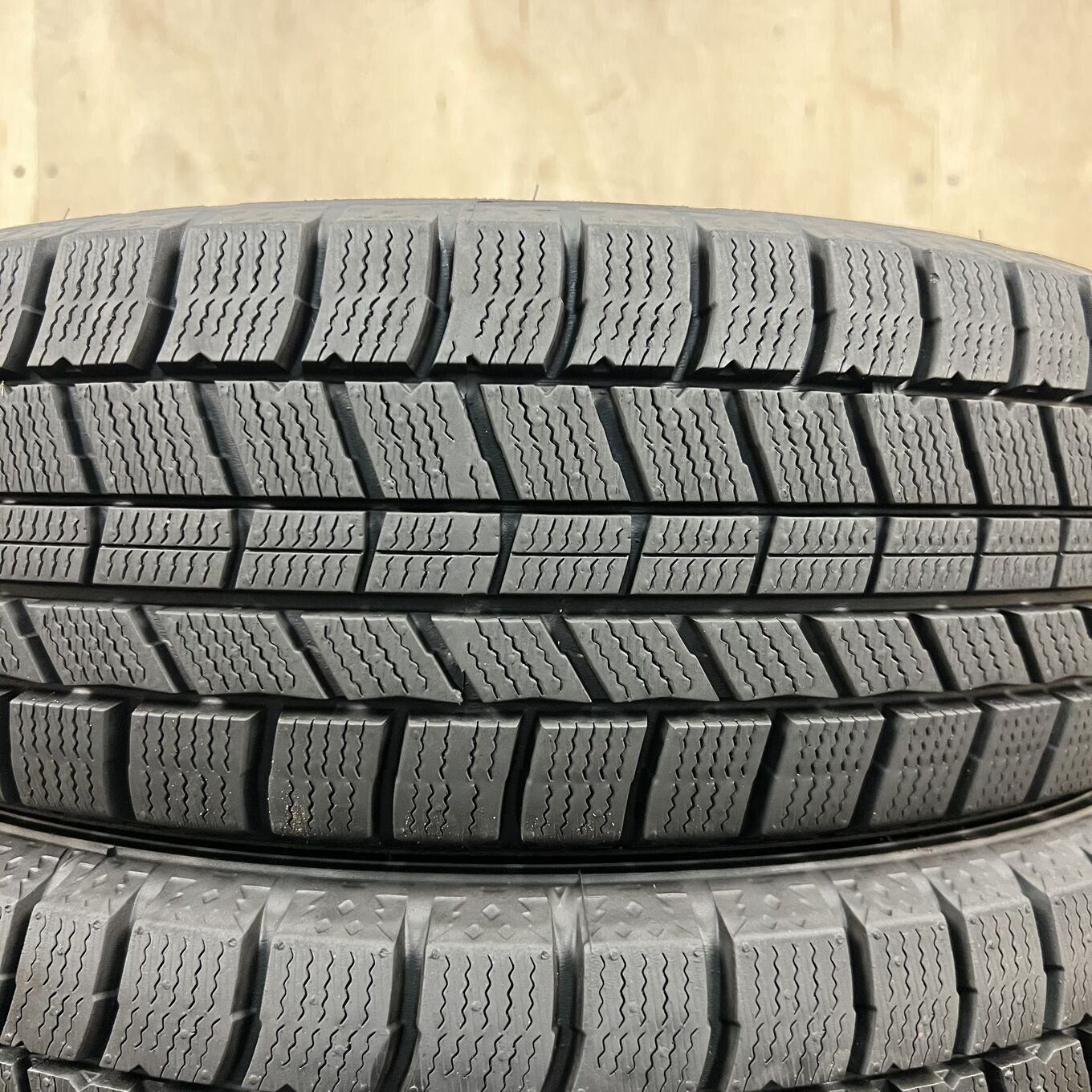 175/65 R15 N5 — 20 400 ¥/комплект