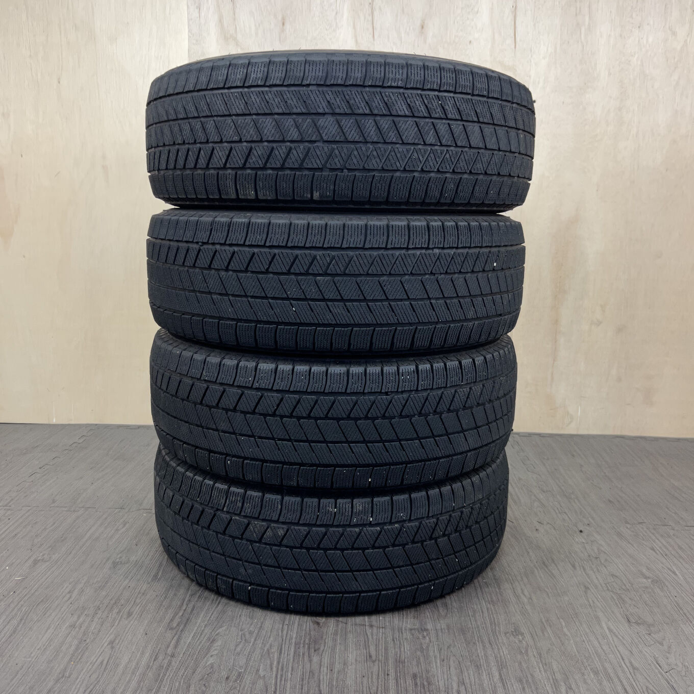 Bridgestone BLIZZAK VRX3 215/65 R16, фото 5