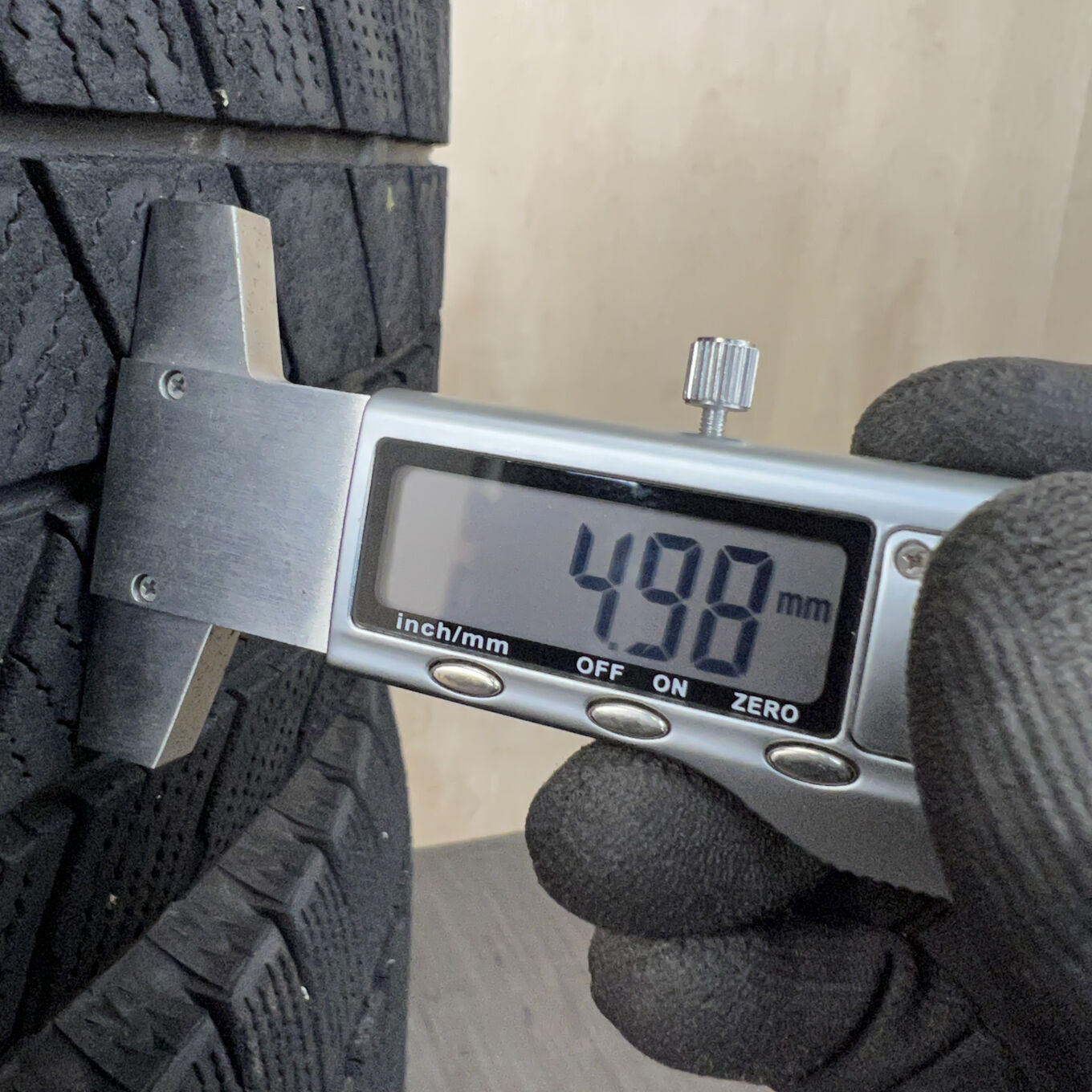 Bridgestone BLIZZAK VRX3 215/65 R16, фото 6