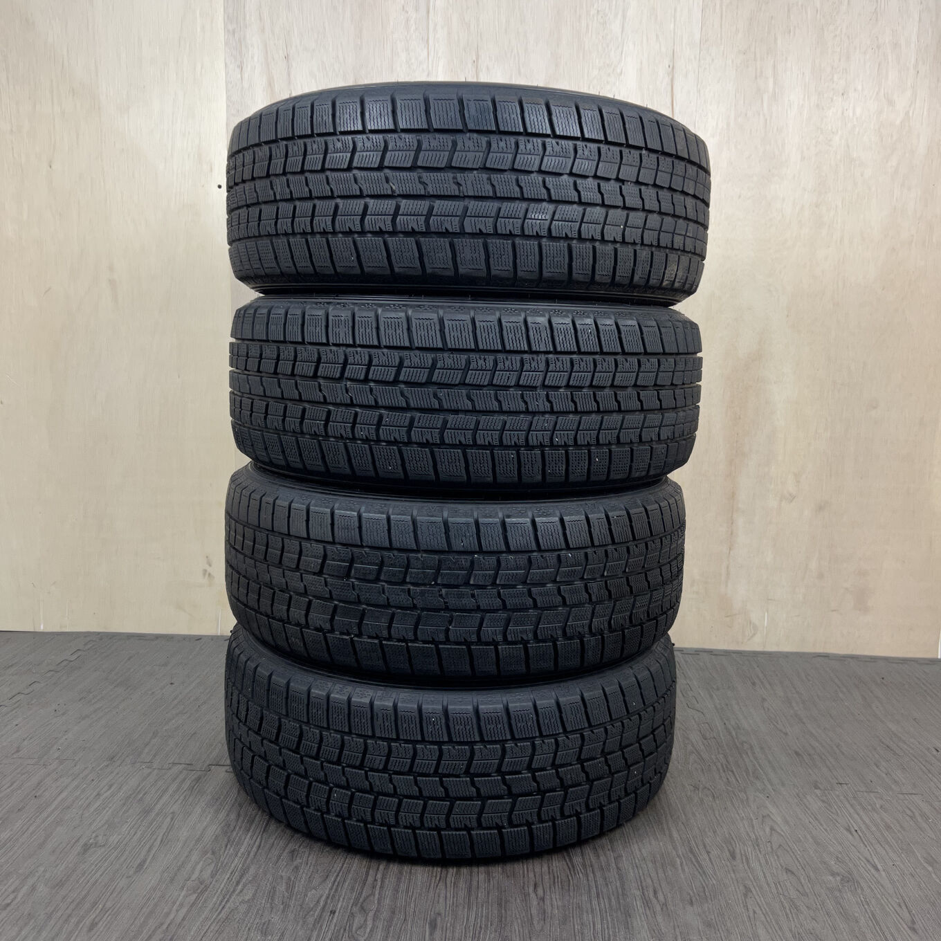 Goodyear ICE NAVI 7 225/55 R17, фото 5